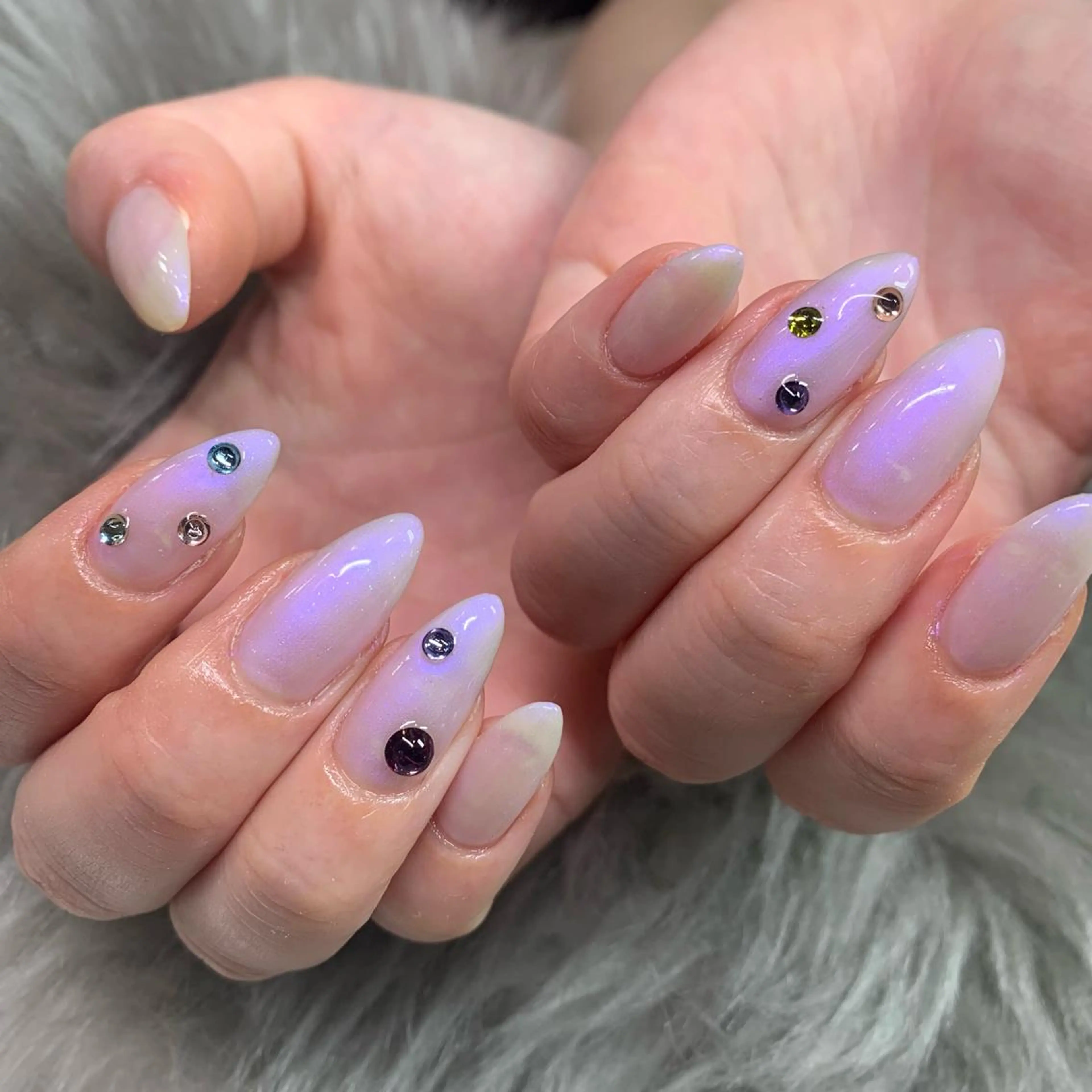 ネイル mofie🤍ユミ/ 恵比寿/パラジェルのネイルデザイン