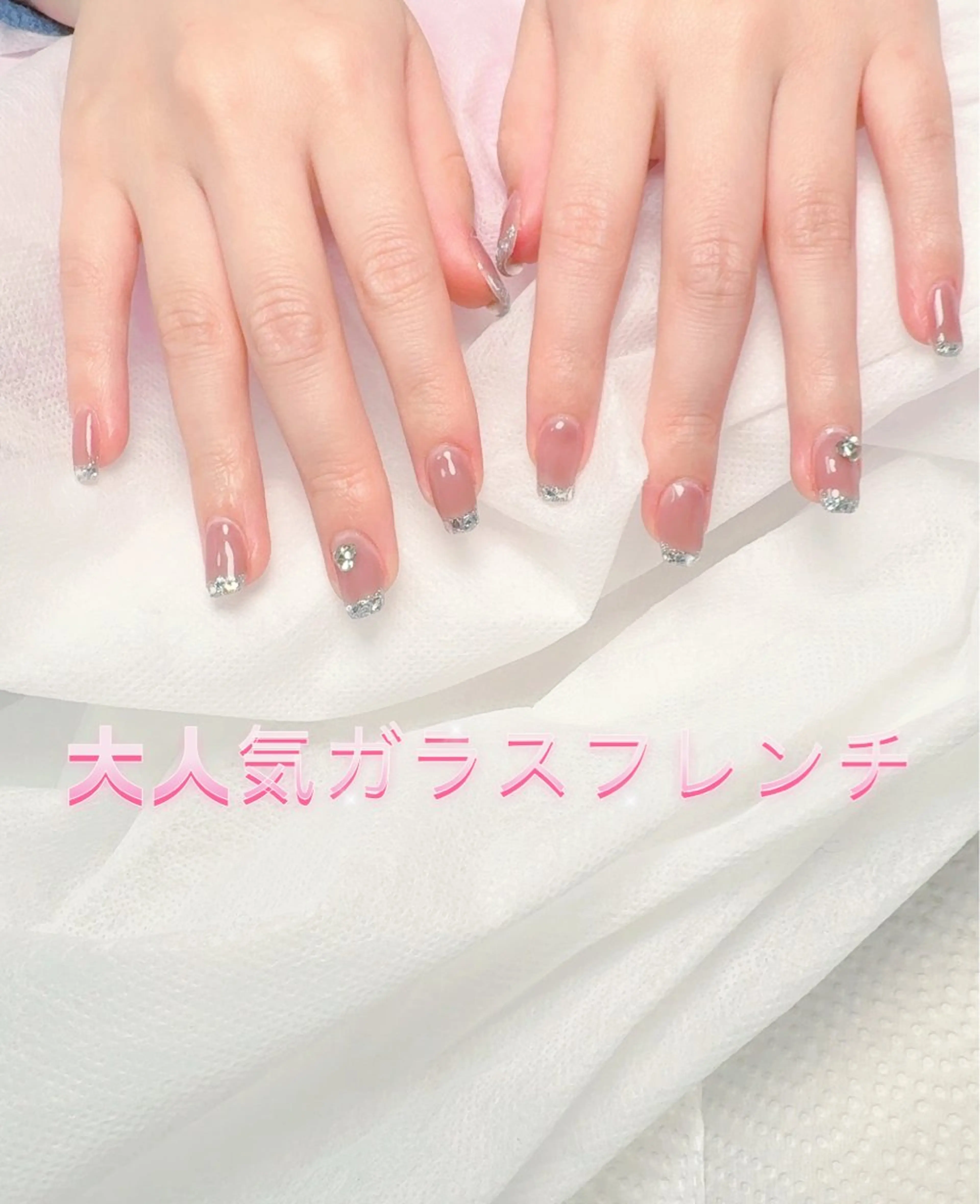 ネイル pink ladyサロン所属・べ にのネイルデザイン