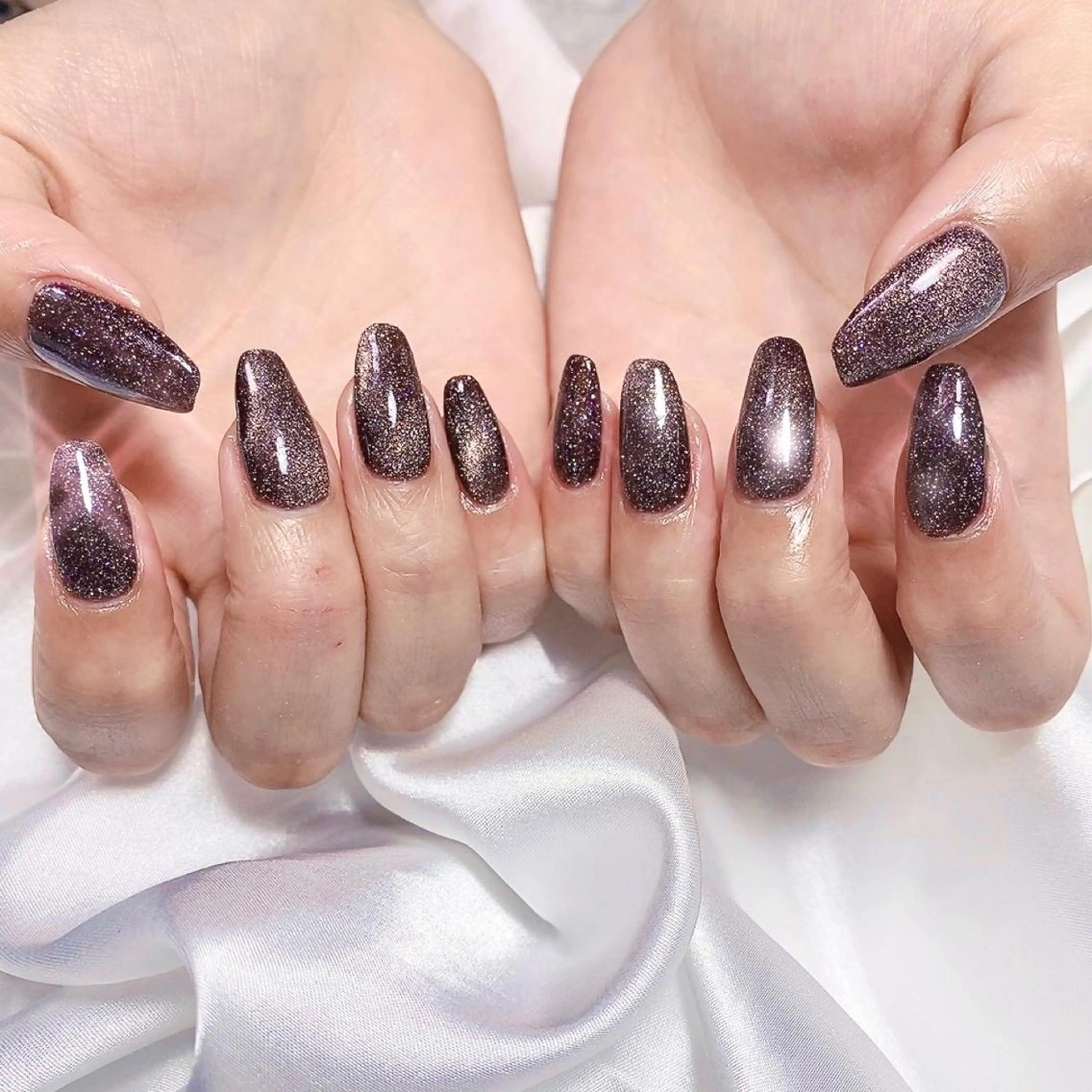 ネイル オーロラネイル フットネイル フレンチネイル ジェルネイル 韓国ネイル ハンドネイル ハンドケア TinaNail 池袋店のネイルデザイン