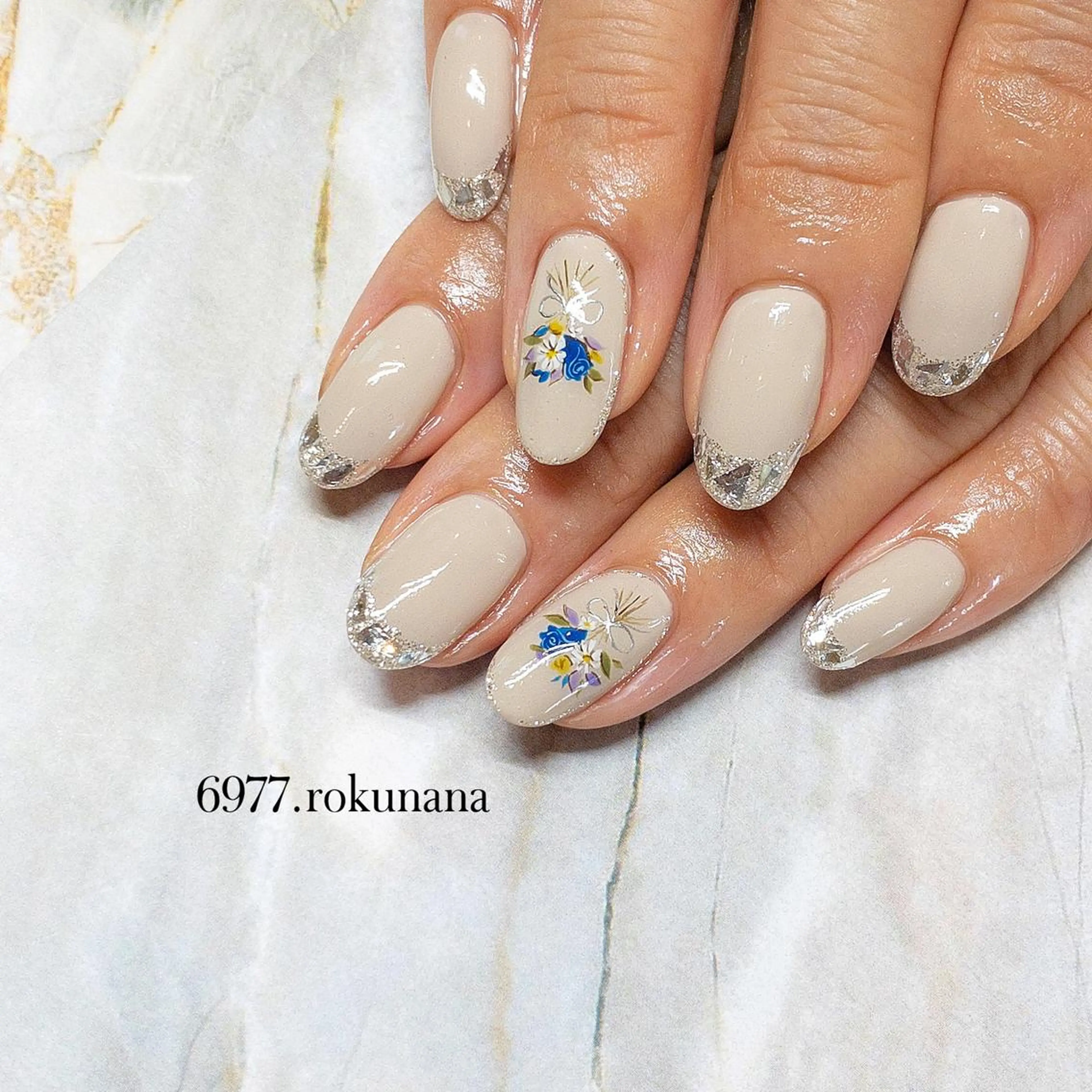 ネイル rokunana 佐野のネイルデザイン