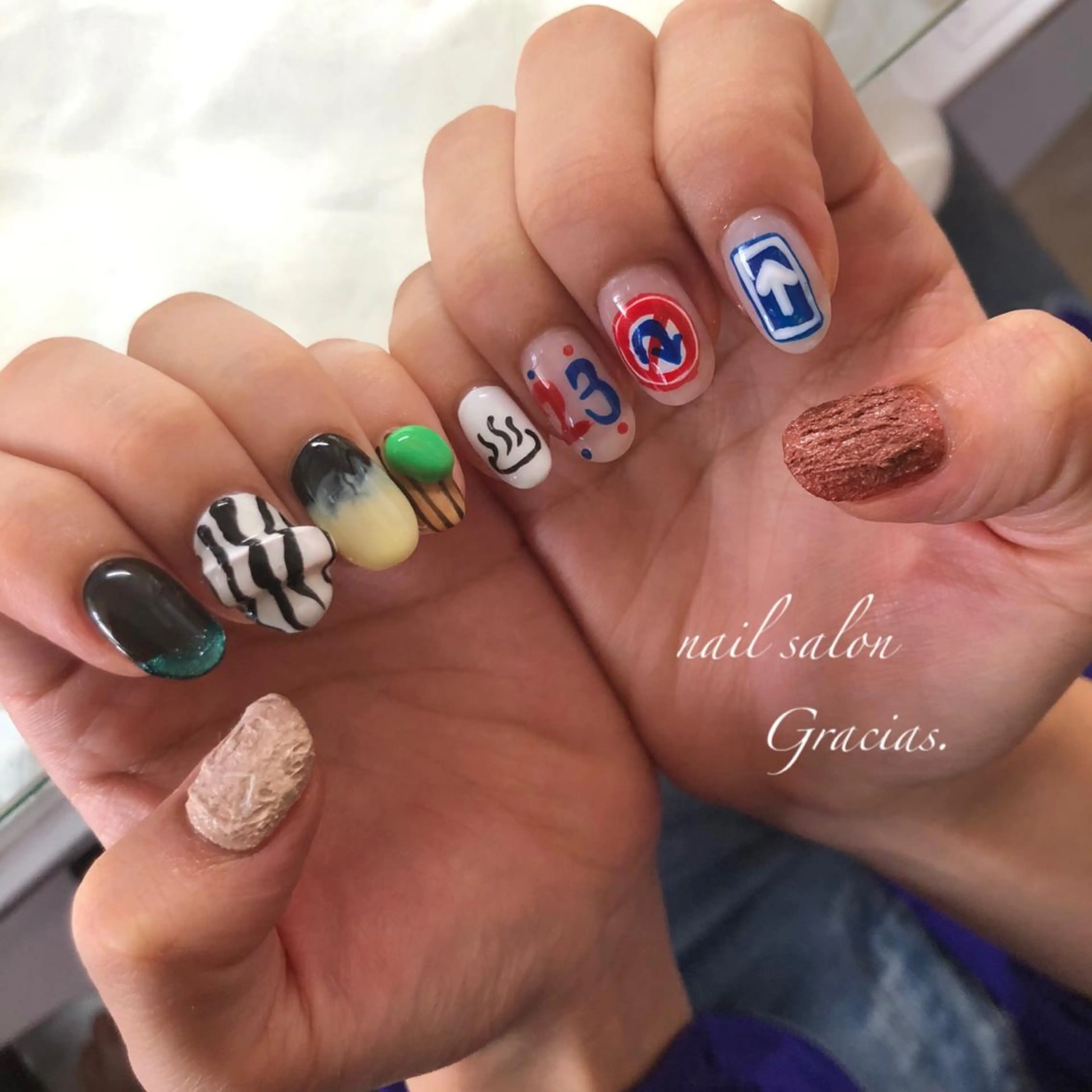 ネイル ハンドネイル Gracias. rieのネイルデザイン