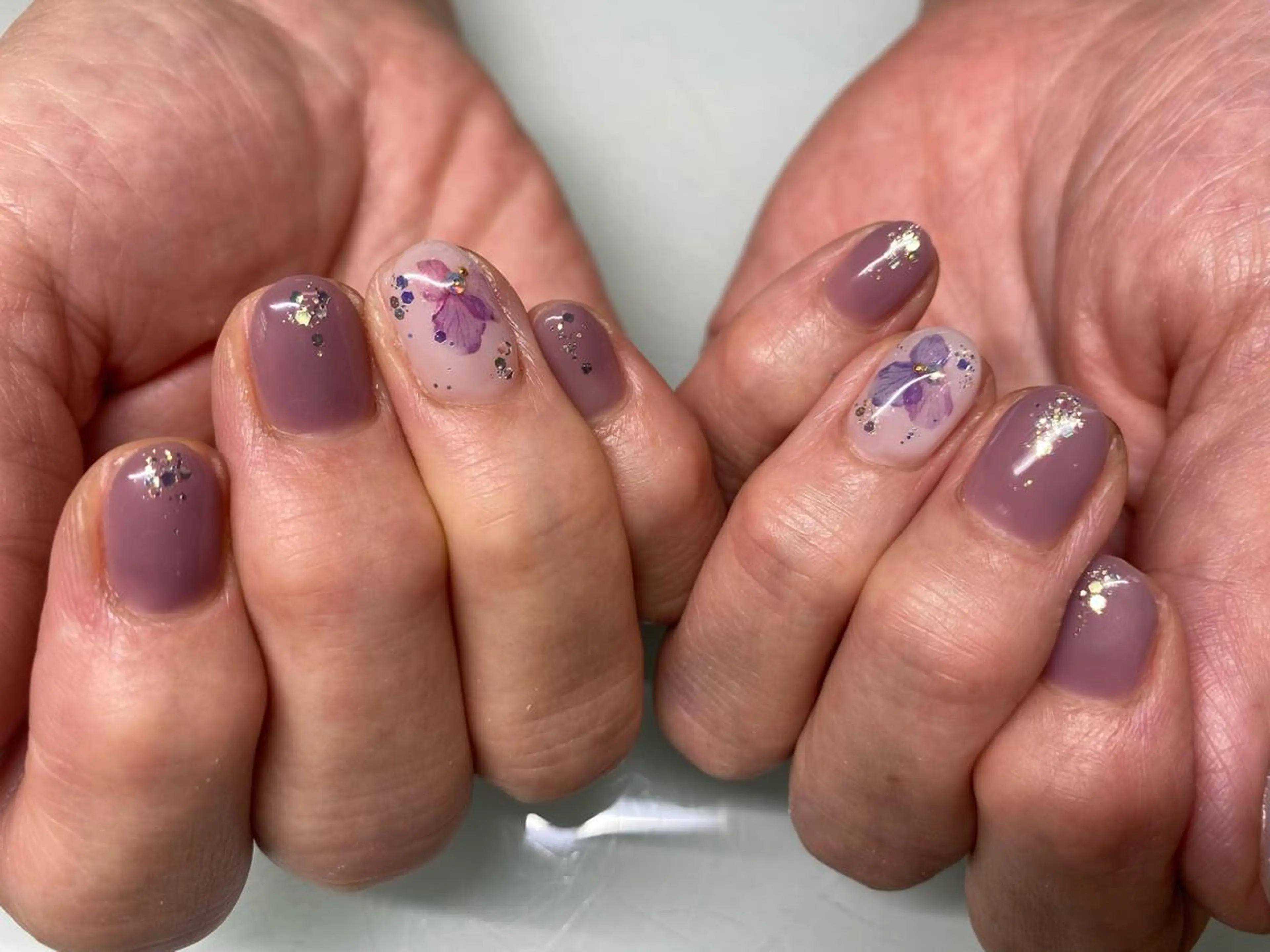 ネイル ハンドネイル BABELバベル所属・江戸川橋✨BABEL 【バベル】大人可愛いのネイルデザイン