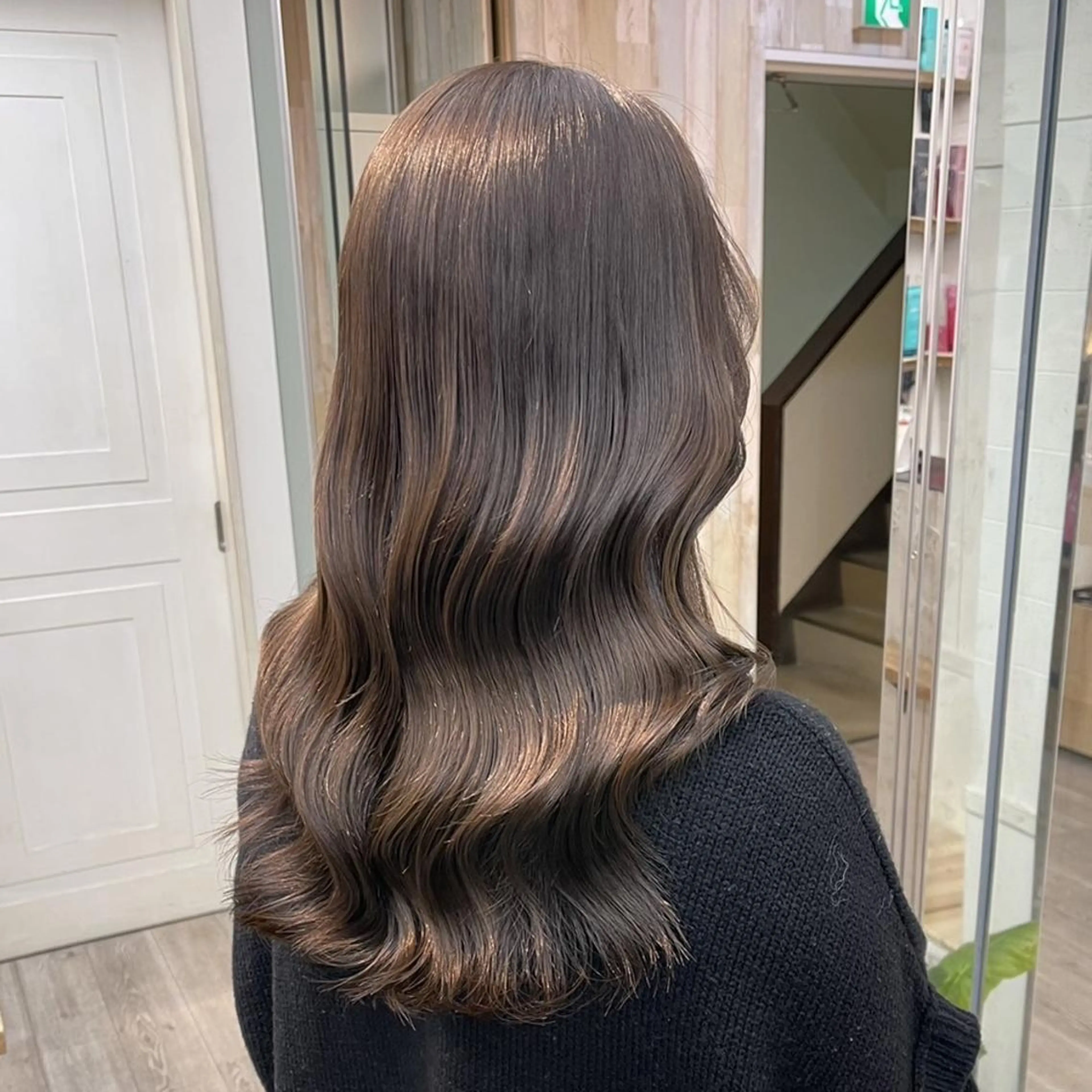 ロング カラー アディクシーカラー アッシュ バレイヤージュ ミストバング ブリーチ カット ヘアカラー トリートメント N° anfeel 渋谷🪞🫧のヘアスタイル