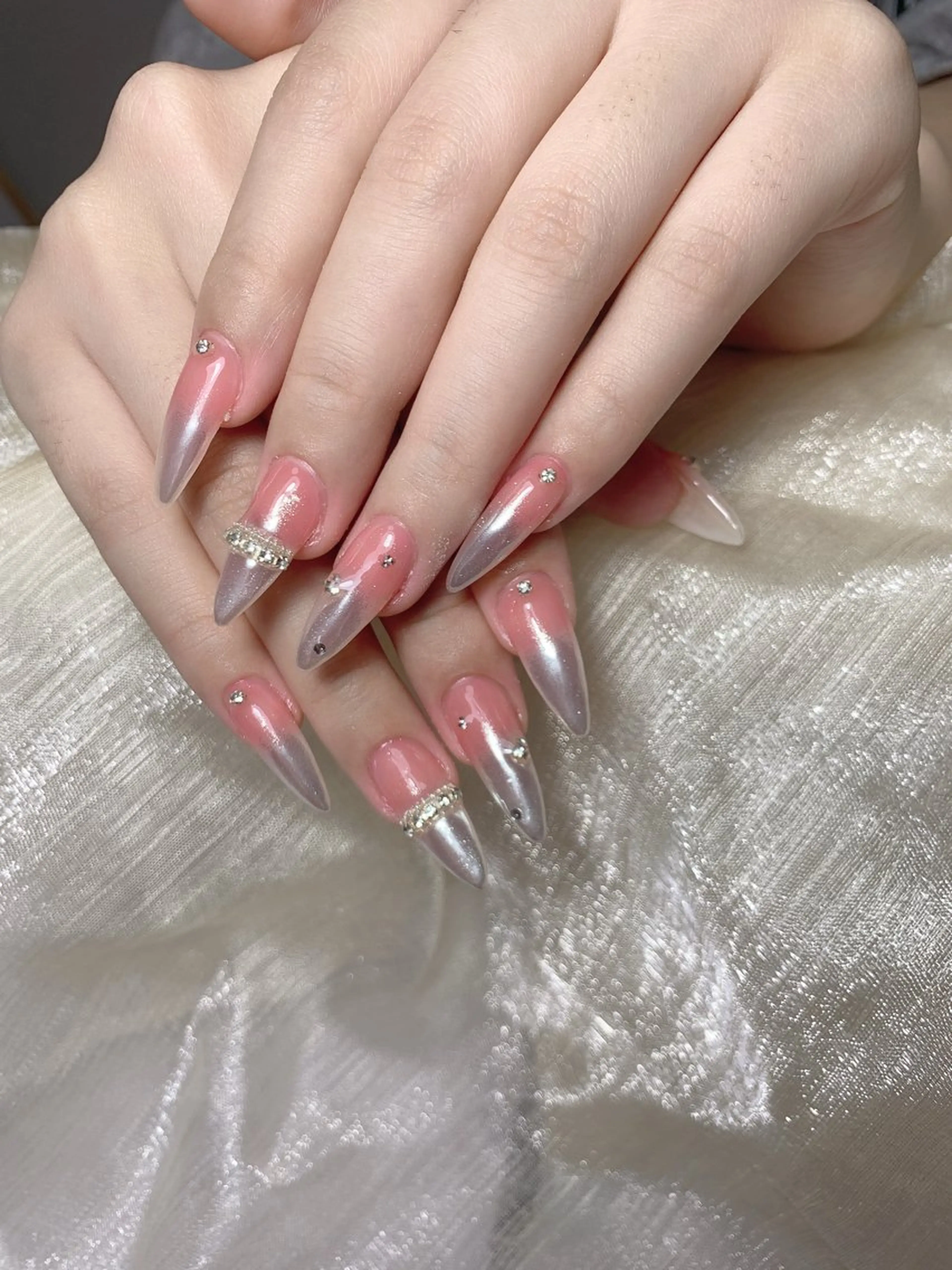 ネイル エンジェル ヒーリング 矢場町店のネイルデザイン