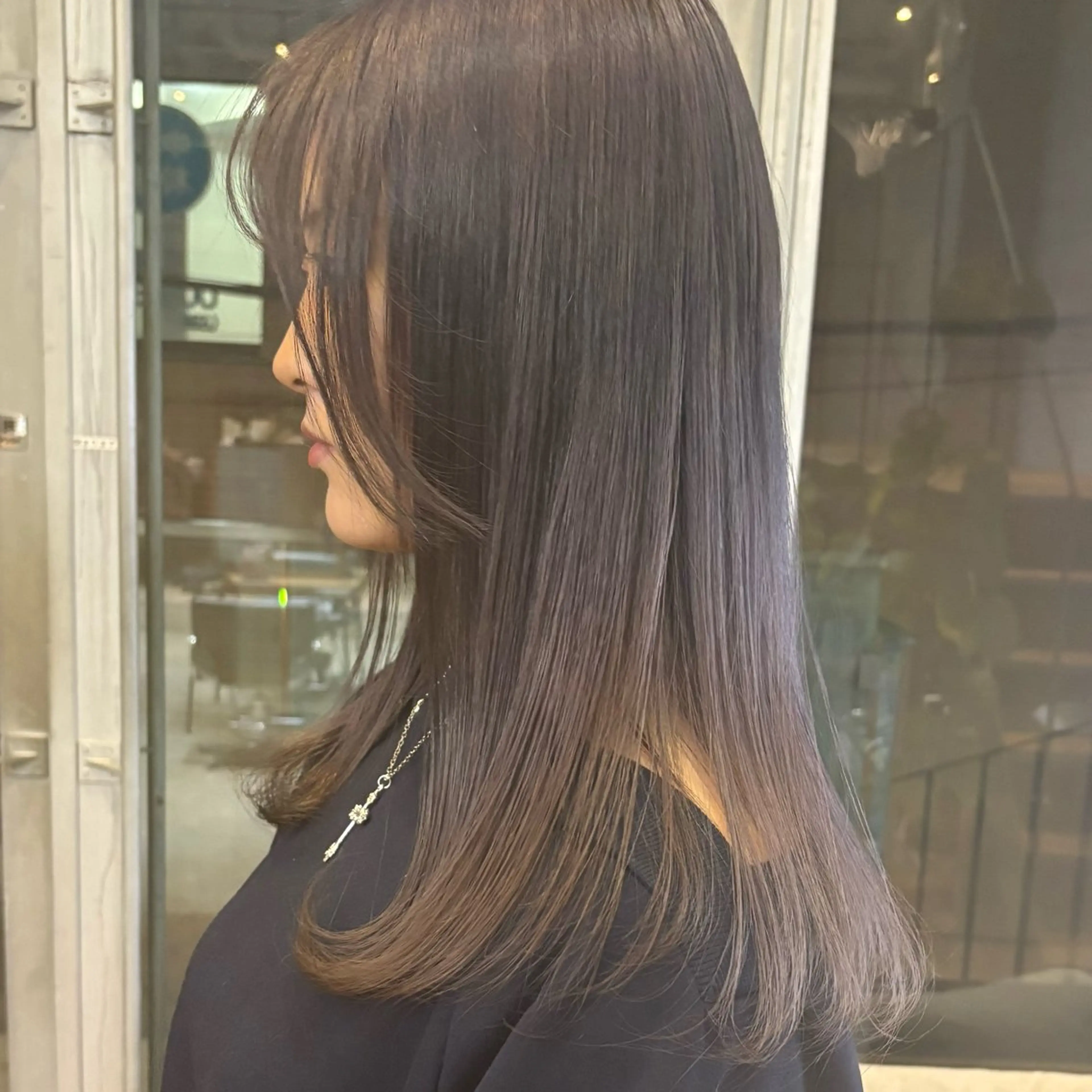 セミロング カラー ヘアアレンジ 🧚‍♀️透明感カラ ー/渡邉日向💔🎀のヘアスタイル