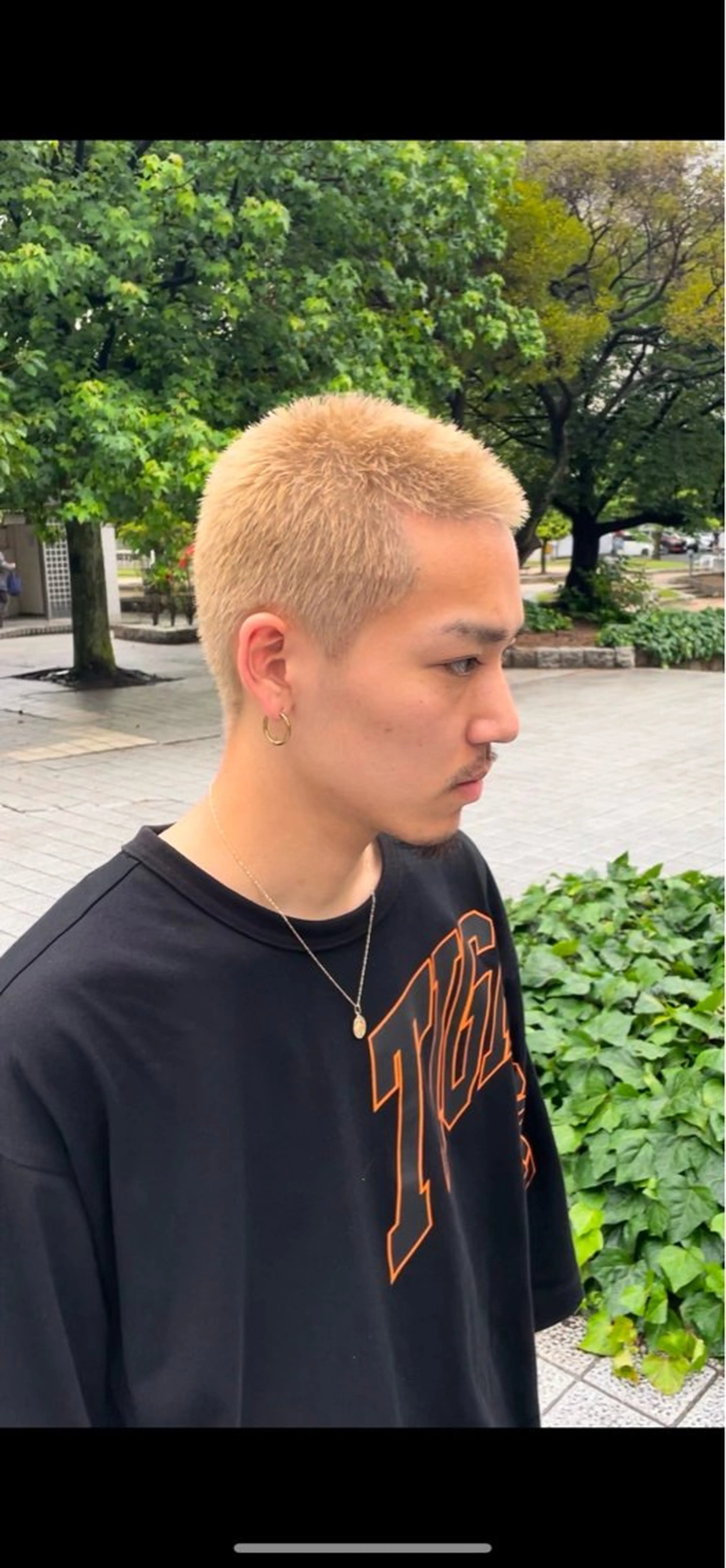 ショート メンズ メンズハイトーン Beauty&Trip   QUEENS  Good Plan所属・藤本 一佳のヘアスタイル