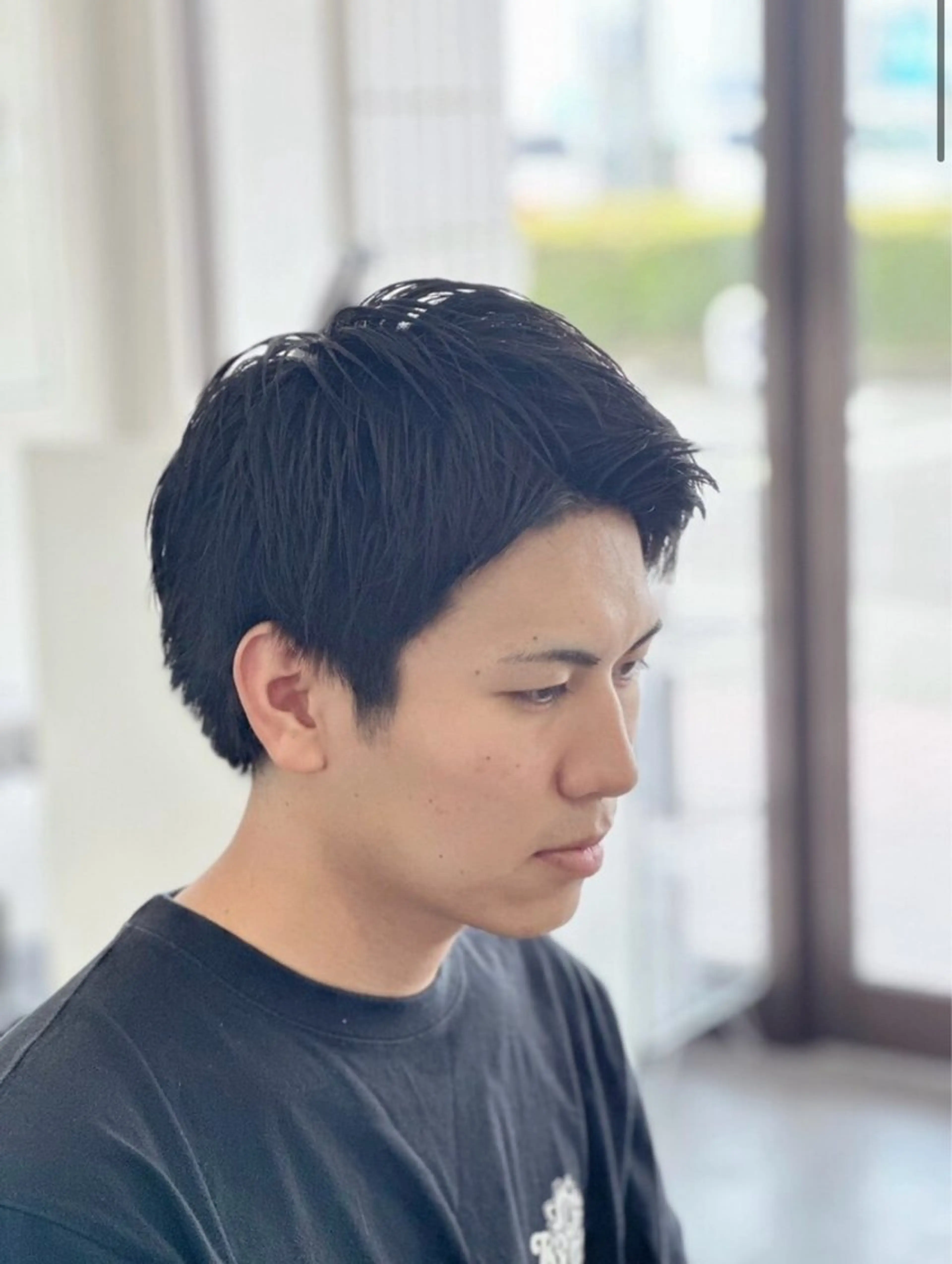 カラー 山田 誠也のヘアスタイル