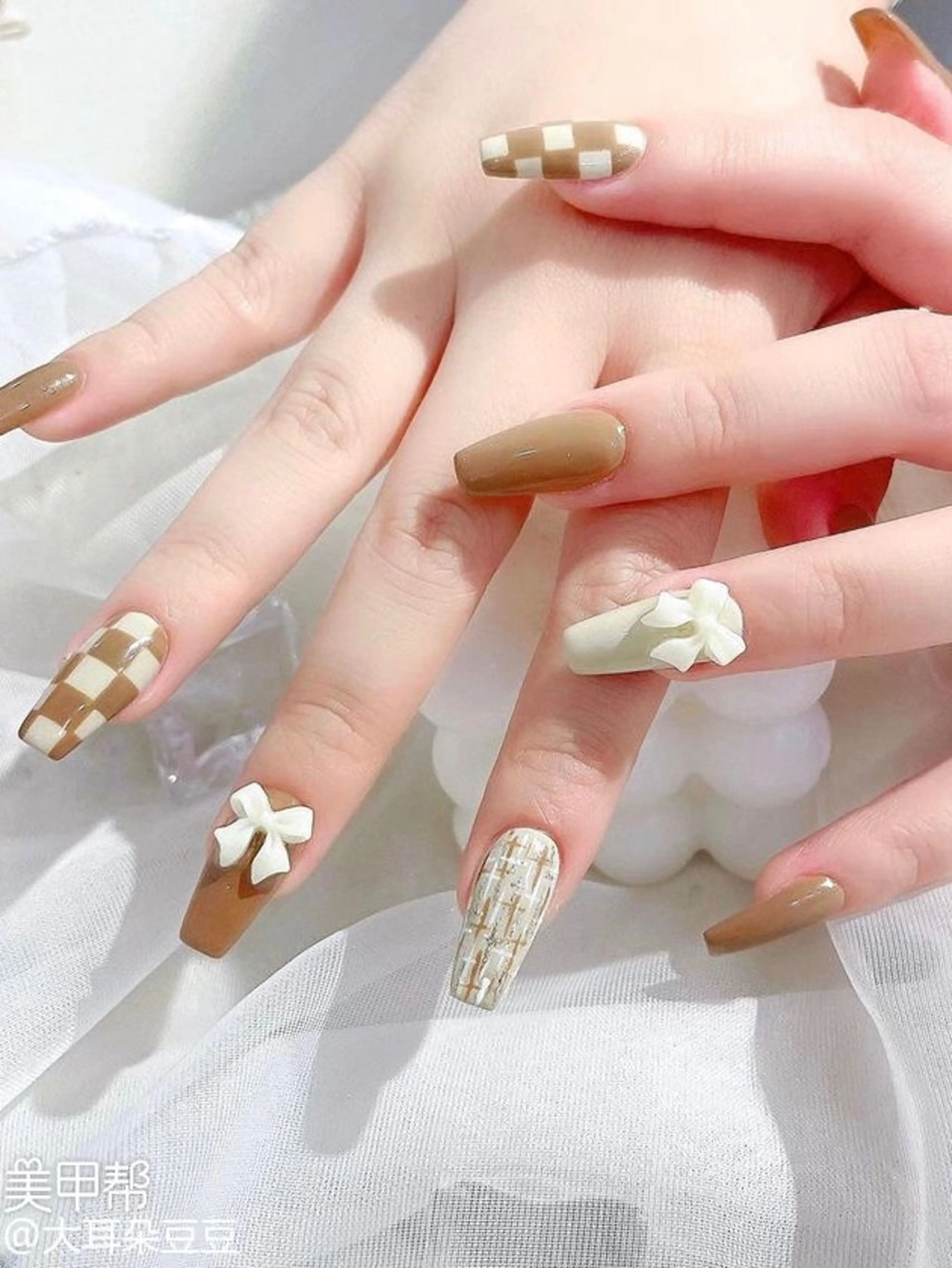 ネイル ハンドネイル ネイルサロン lotusのネイルデザイン