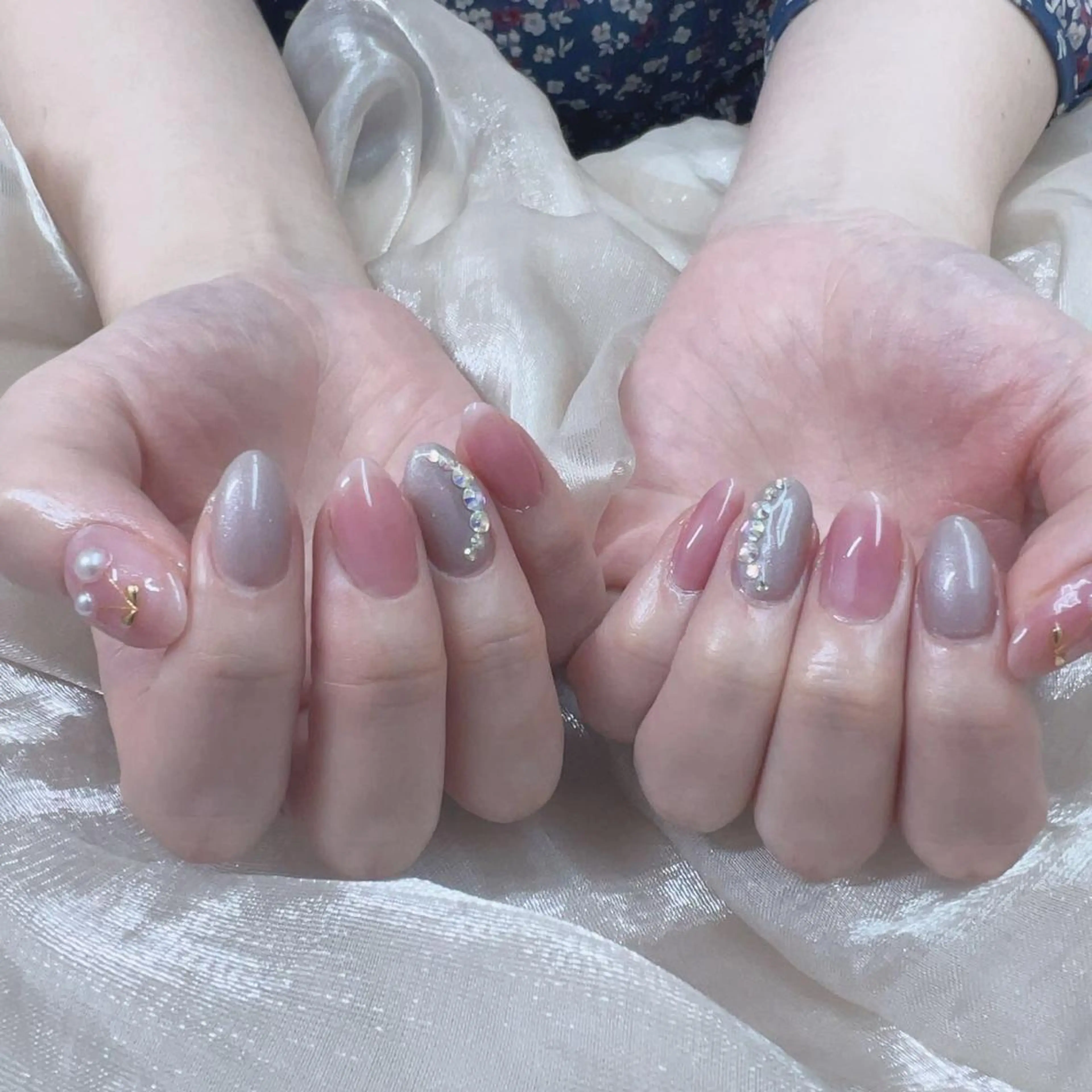 ネイル ハンドネイル VIVIAN リサのネイルデザイン