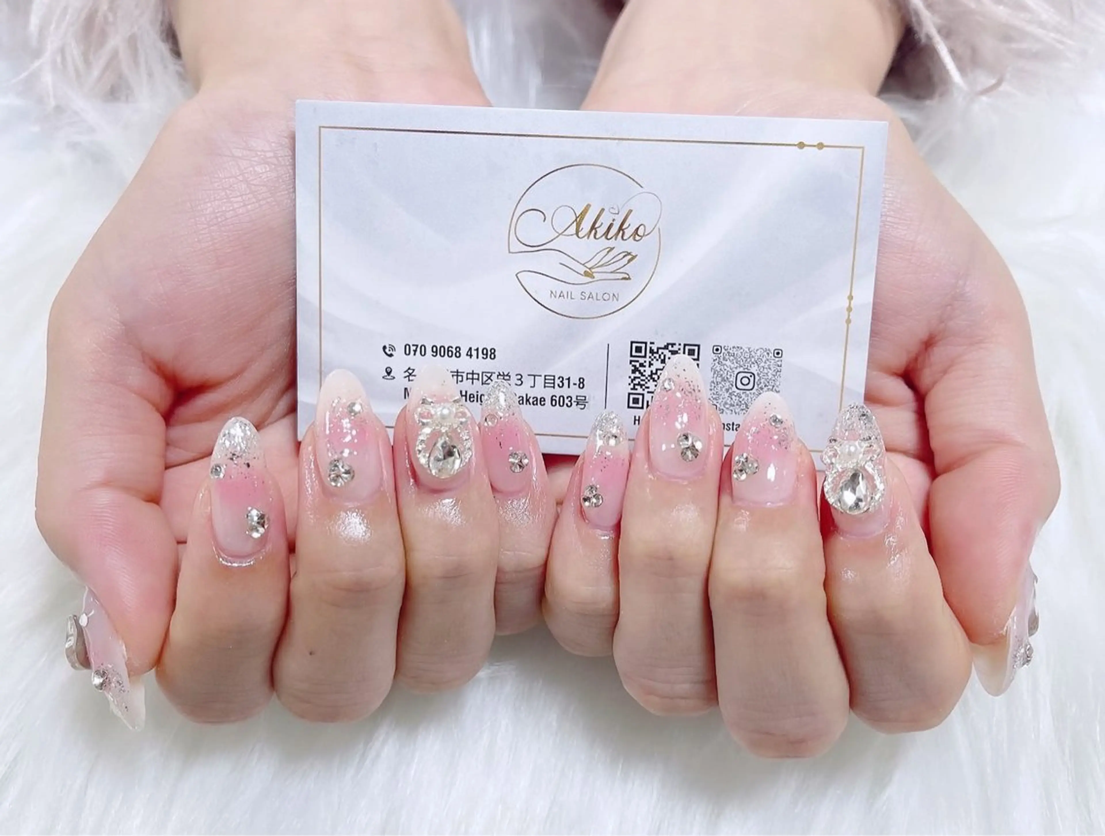 ネイル フットネイル ジェルネイル 韓国ネイル マグネットネイル 持ち込み ハンドネイル Akiko ネイルサロン所属・AKIKO ネイルサロンのネイルデザイン
