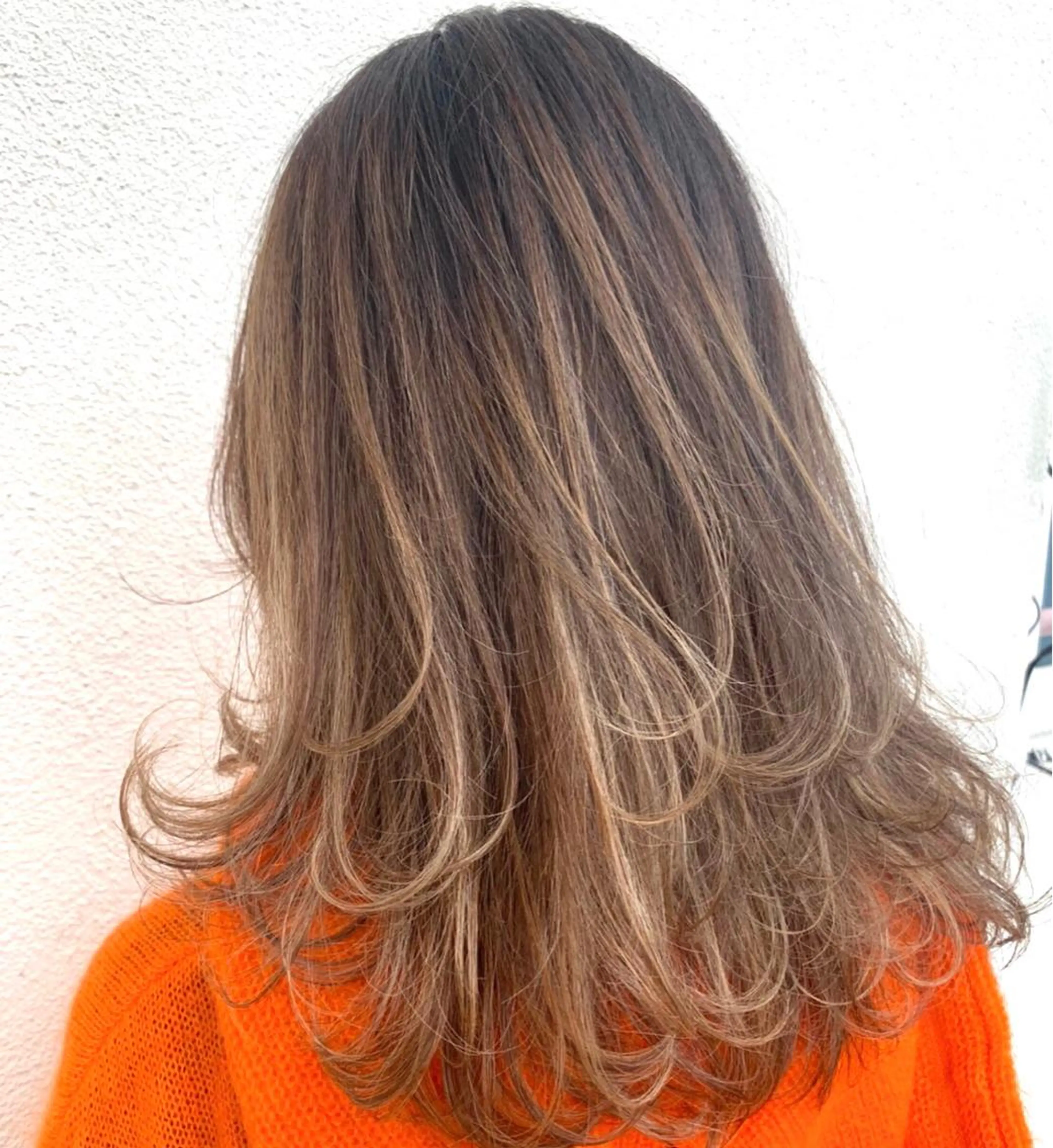 ミディアム カラー ハイライトカラー ハイライト レイヤーカット Pia hair Design Yakuin所属・Pia ツボイ ケイタのヘアスタイル