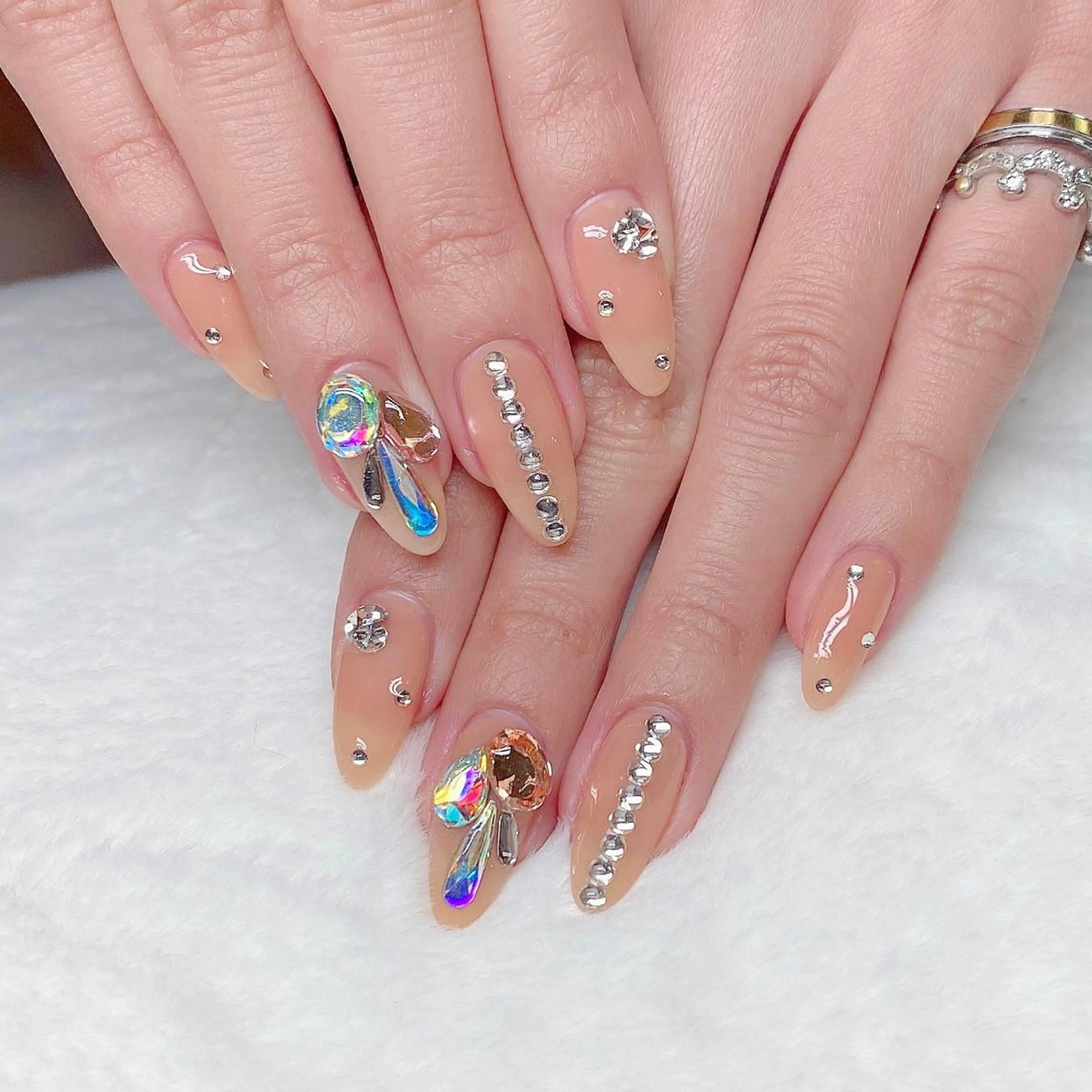 ネイル ハンドネイル ハンドケア ナユキNA.YUKI 池袋店のネイルデザイン