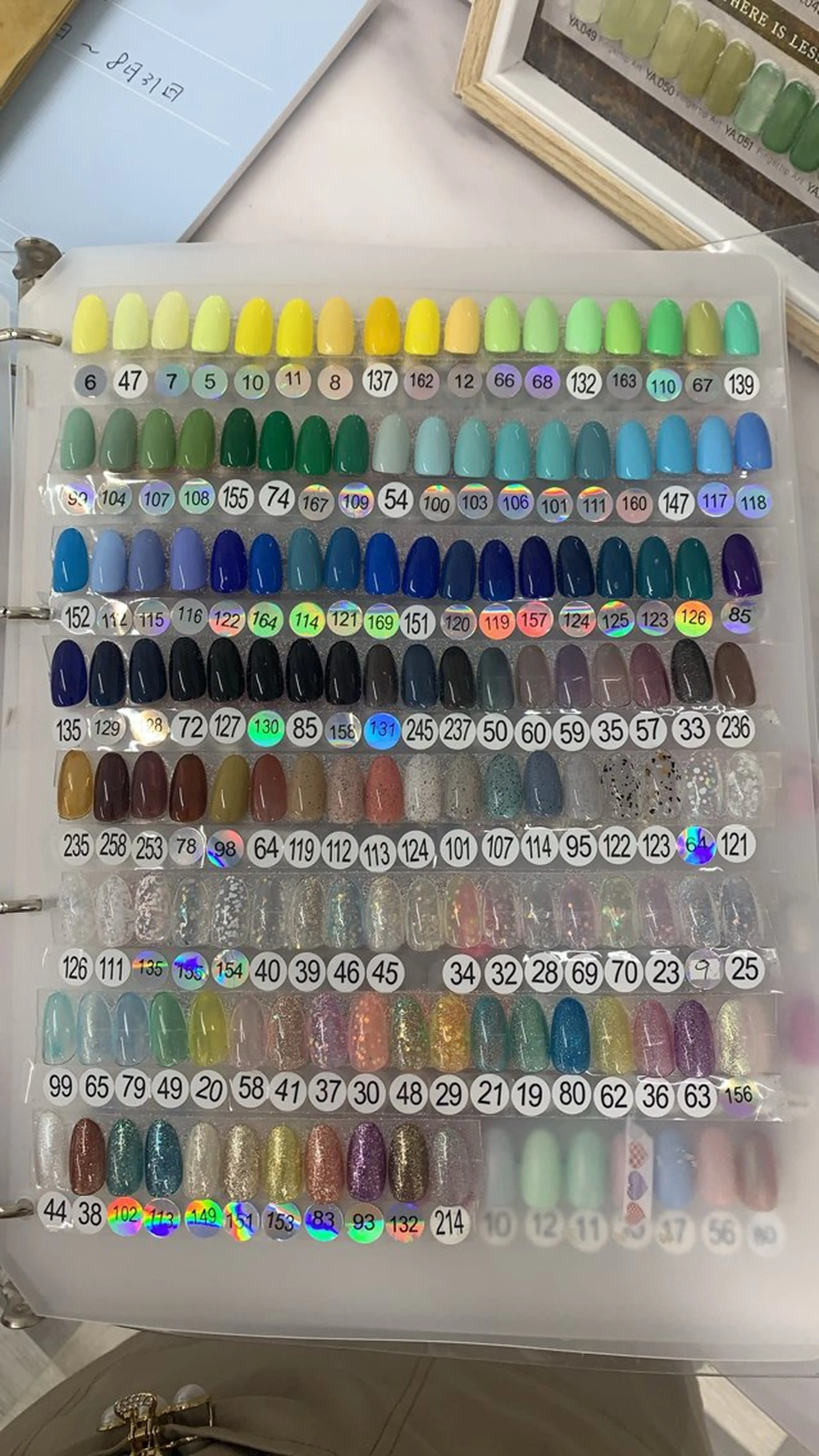 Miouミオン ネイルサロンのネイルデザイン