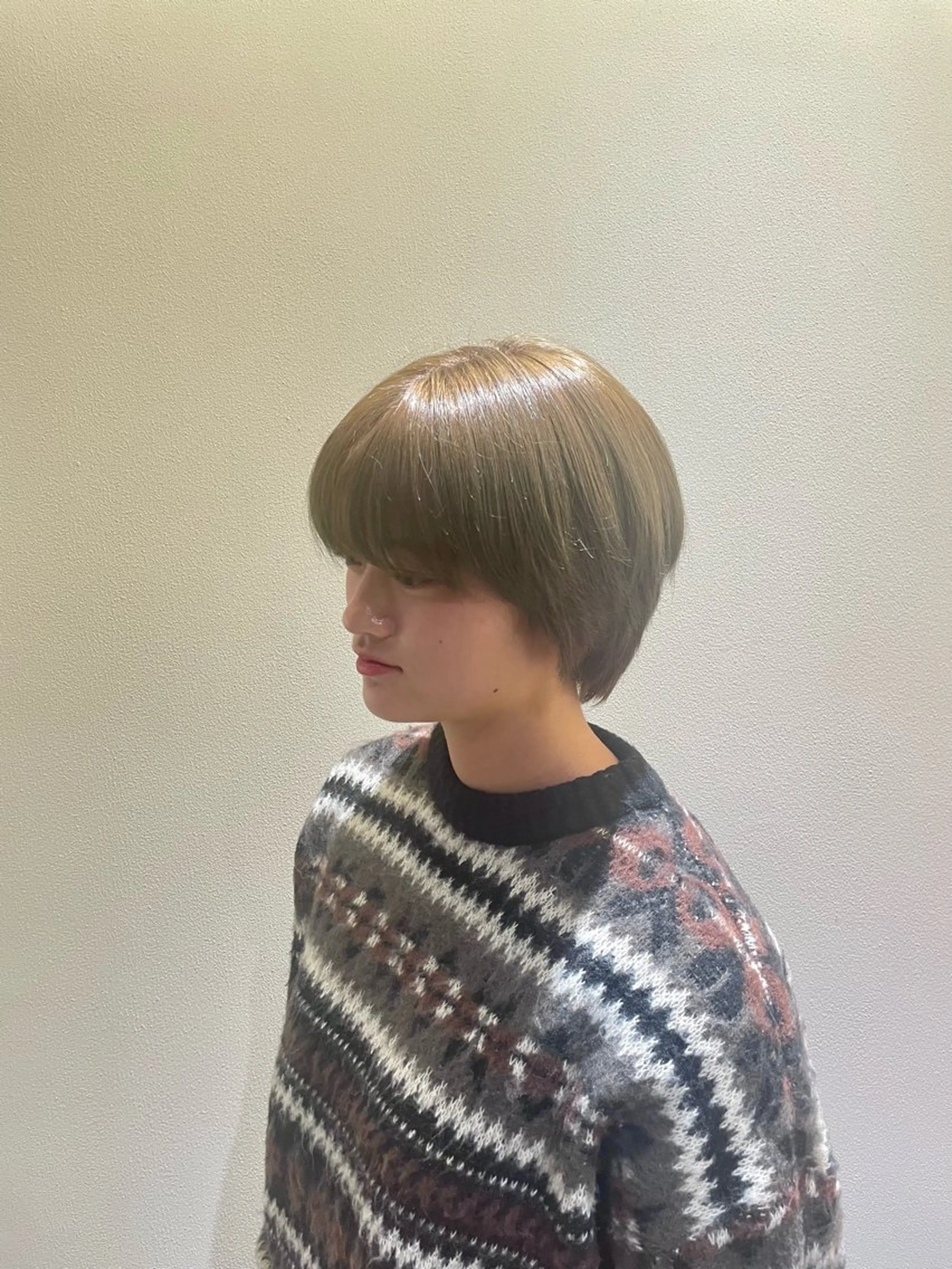 ショート カラー ベージュカラー カット ヘアカラー パーソナルカラー🌈 /骨格診断/ゆうきのヘアスタイル