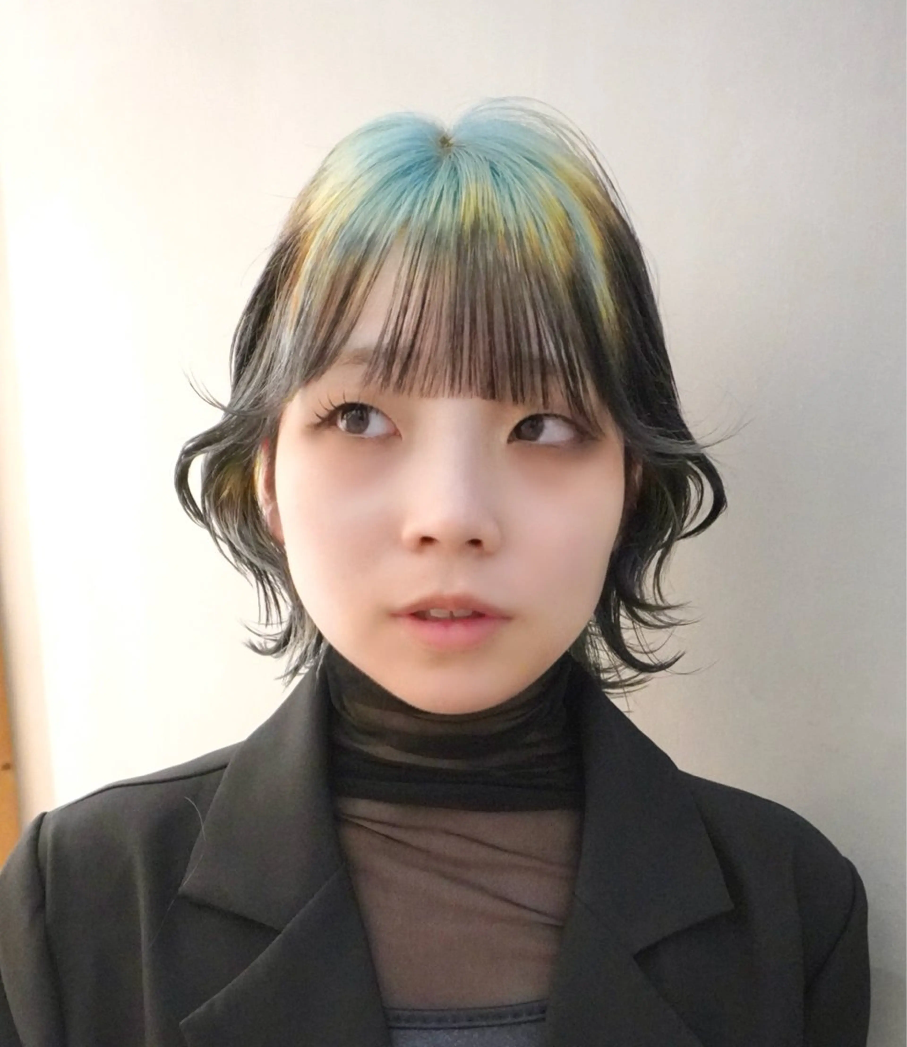 カラー ヘアカラー hinata/ ハイトーンカラー🪽のヘアスタイル