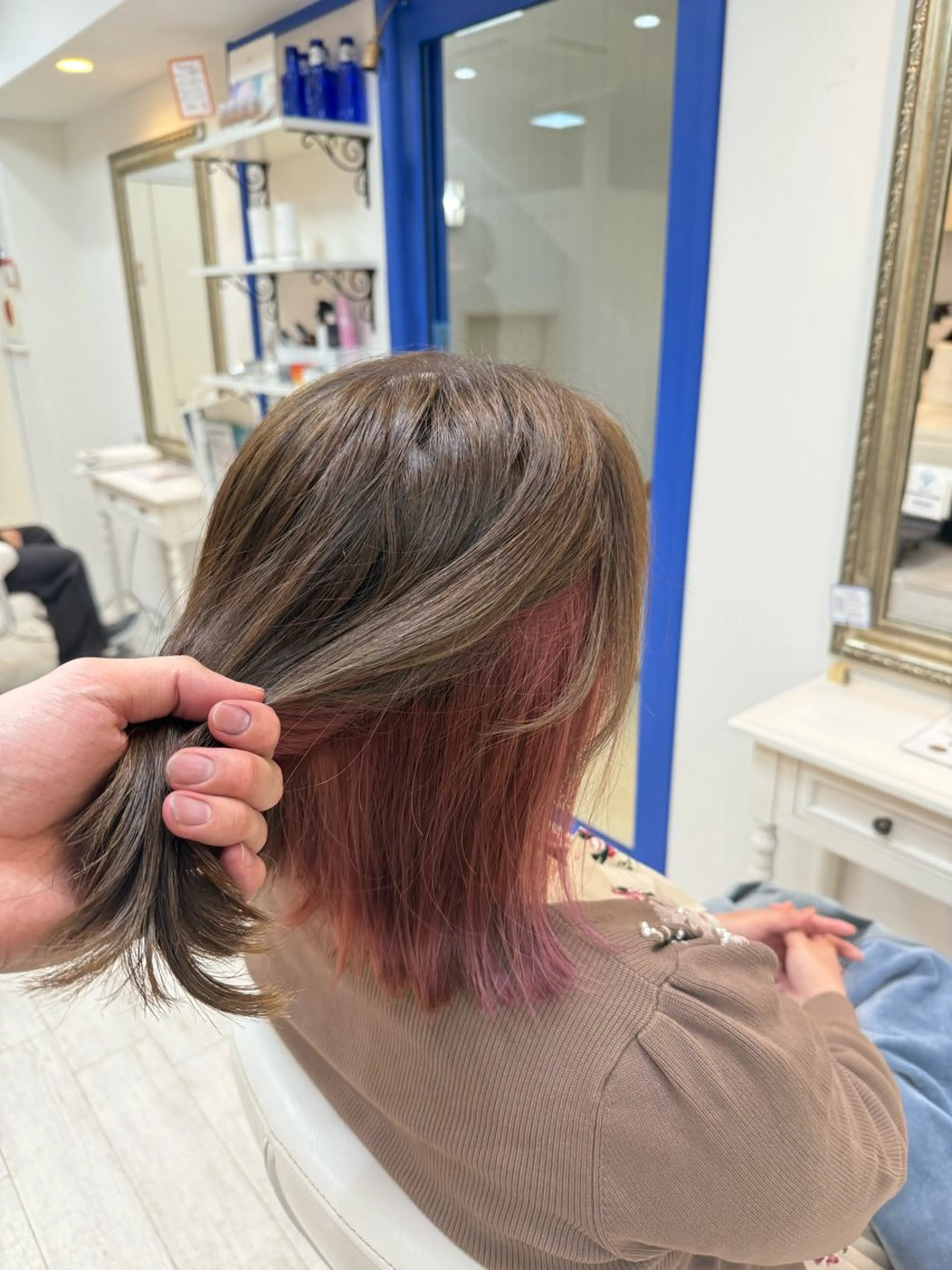 ミディアム ヘアカラー 新籾 尚哉のヘアスタイル