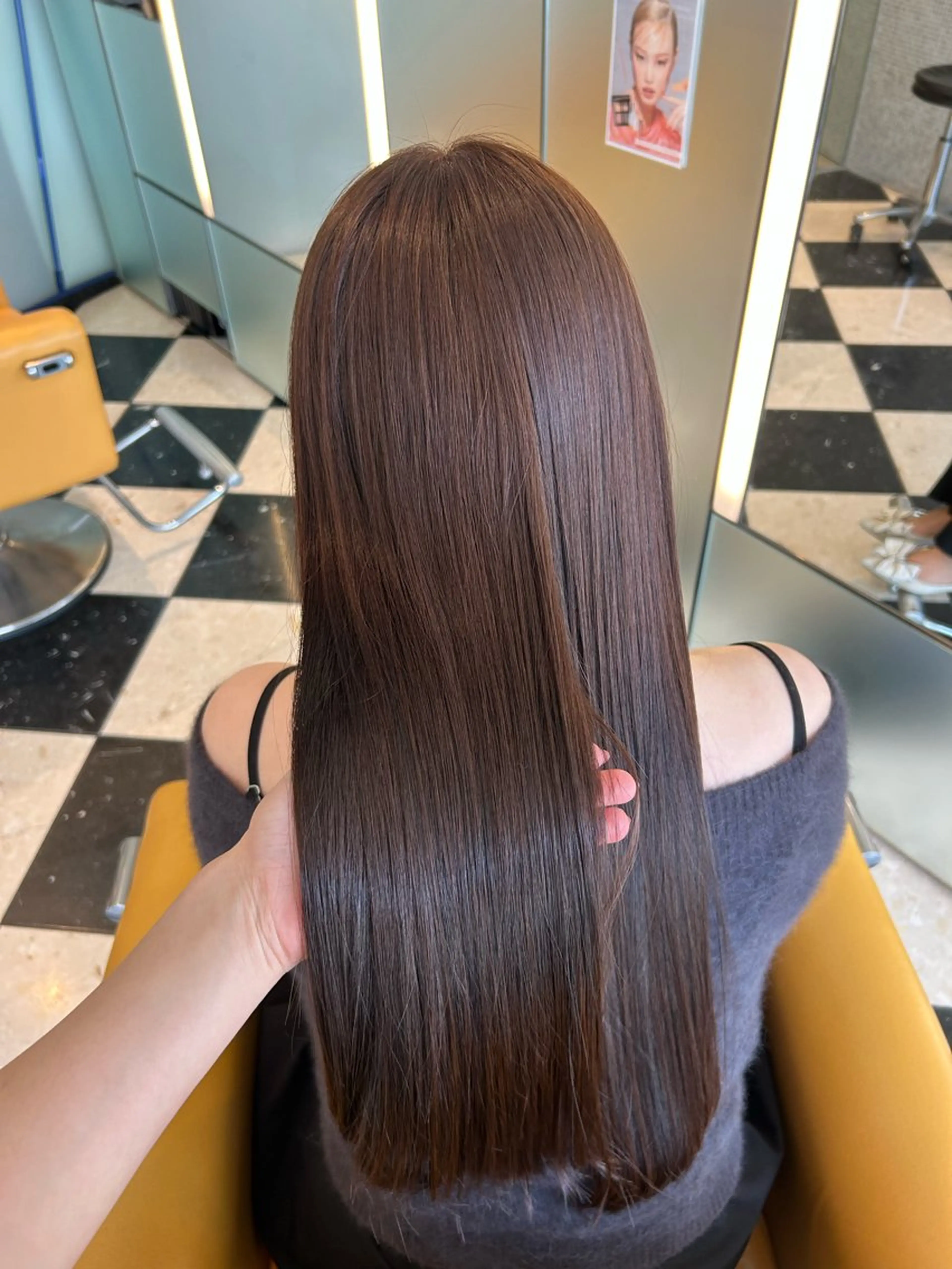 ロング 高山 沙来/レイヤー カット/髪質改善艶髪のヘアスタイル