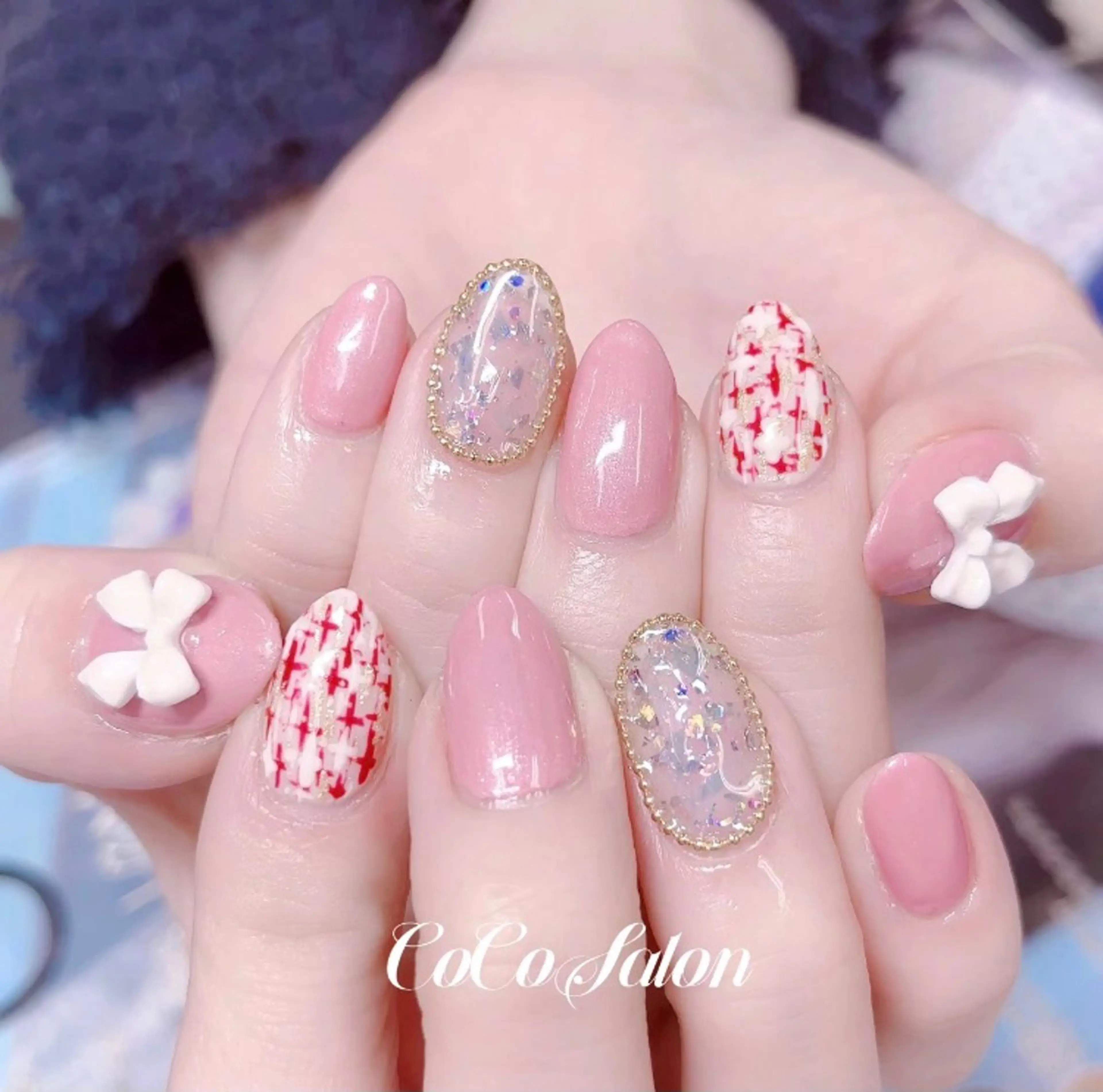 ネイル ジェルネイル キラキラネイル ピンク リボン 春ネイル CoCo Salon ネイル/睫毛/脱毛のネイルデザイン