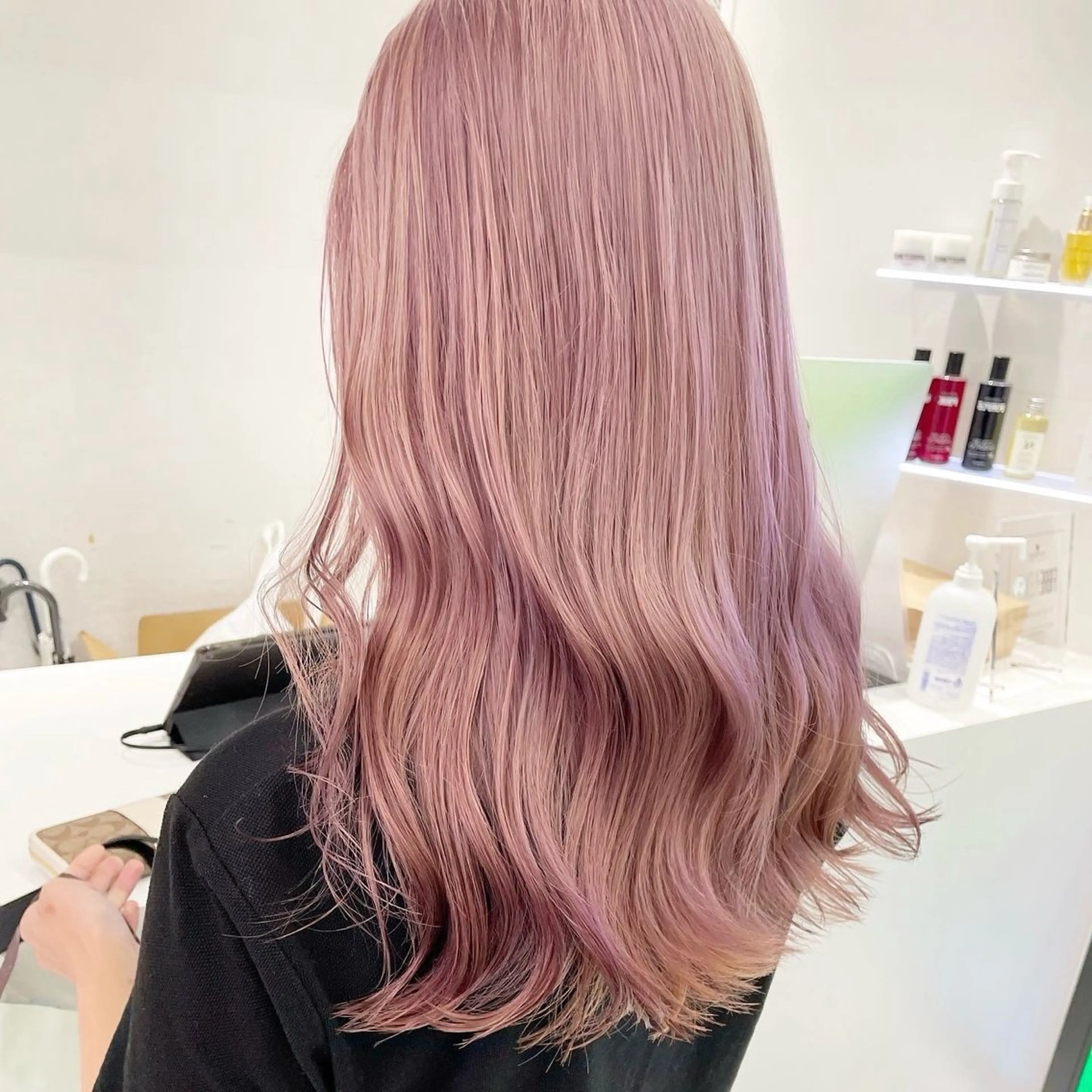 ロング カラー ヘアアレンジ ヘアカラー トリートメント ヘッドスパ ヘアセット ハイトーン艶カラー 🤍ゆうひのヘアスタイル