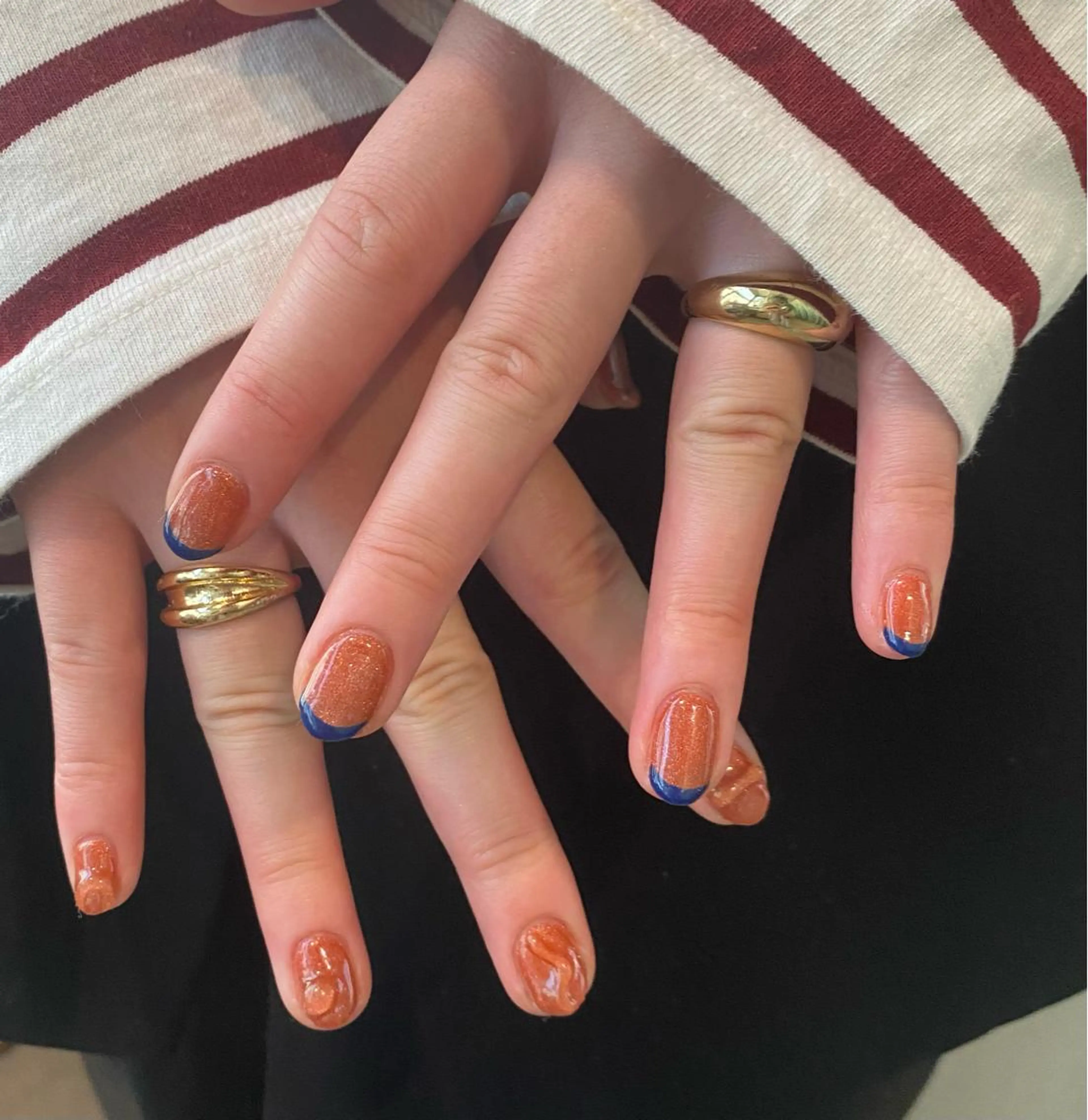 ネイル キラキラネイル マグネットネイル Marin🔖 /学生人気No. 1のヘアスタイル