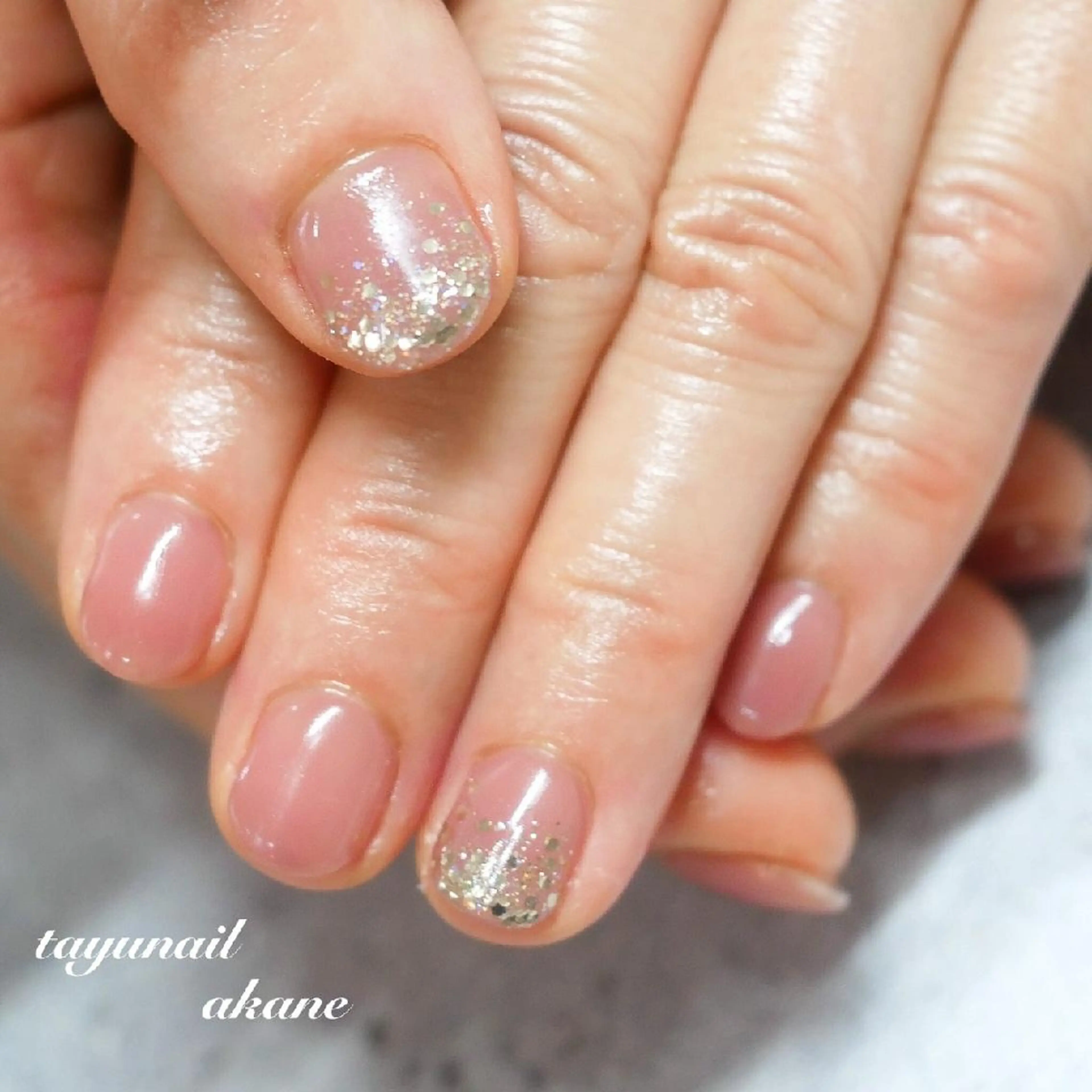 ネイル アートネイル ブルー ジェルネイル ラメ(グリッター) パラジェル ネイルサロン・ネイルスクール　たゆnail所属・ネイルサロン 【たゆnail】のネイルデザイン