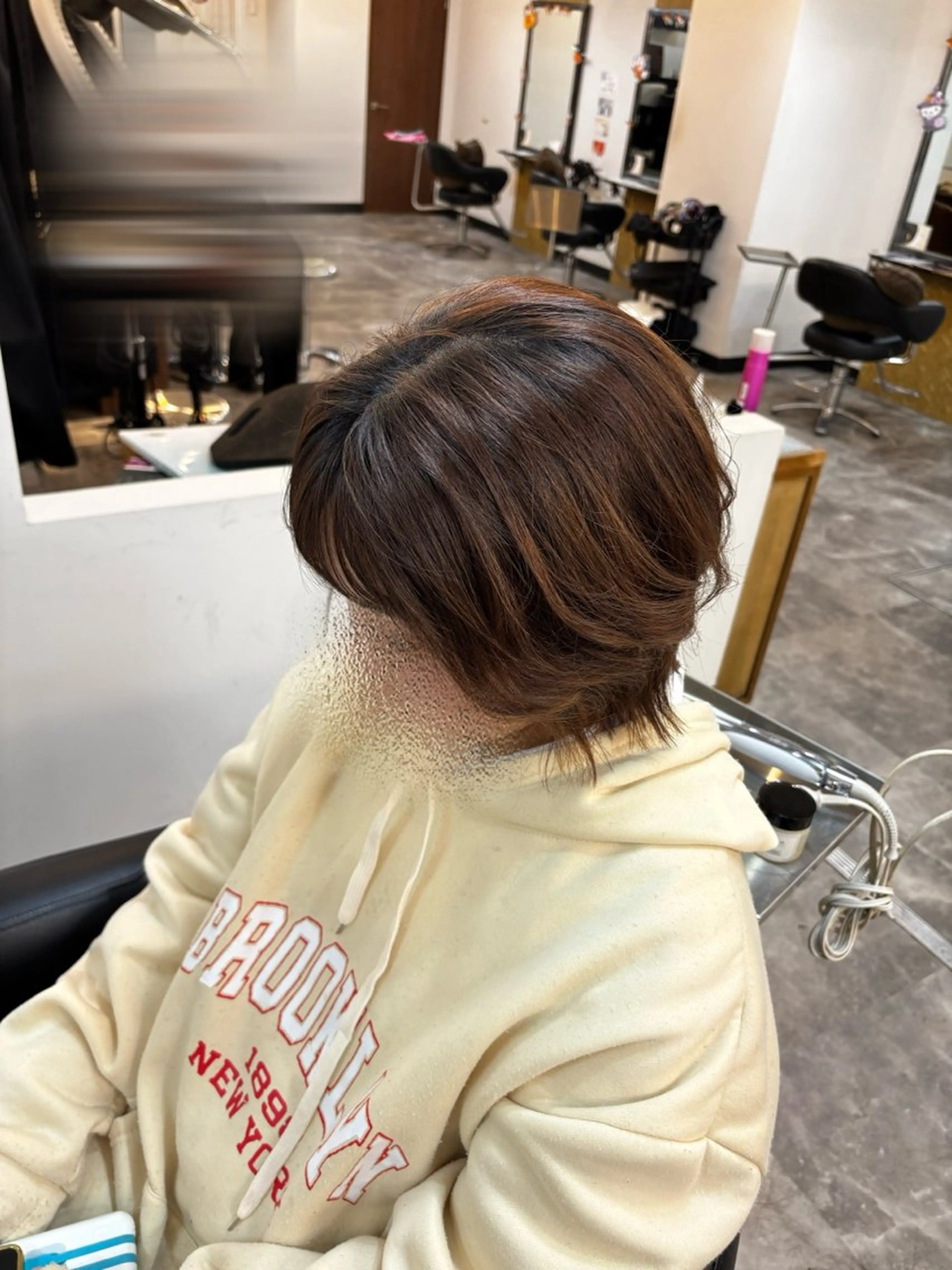 ショート 🌙透明感カラー／ 丁寧施術｜松本のヘアスタイル