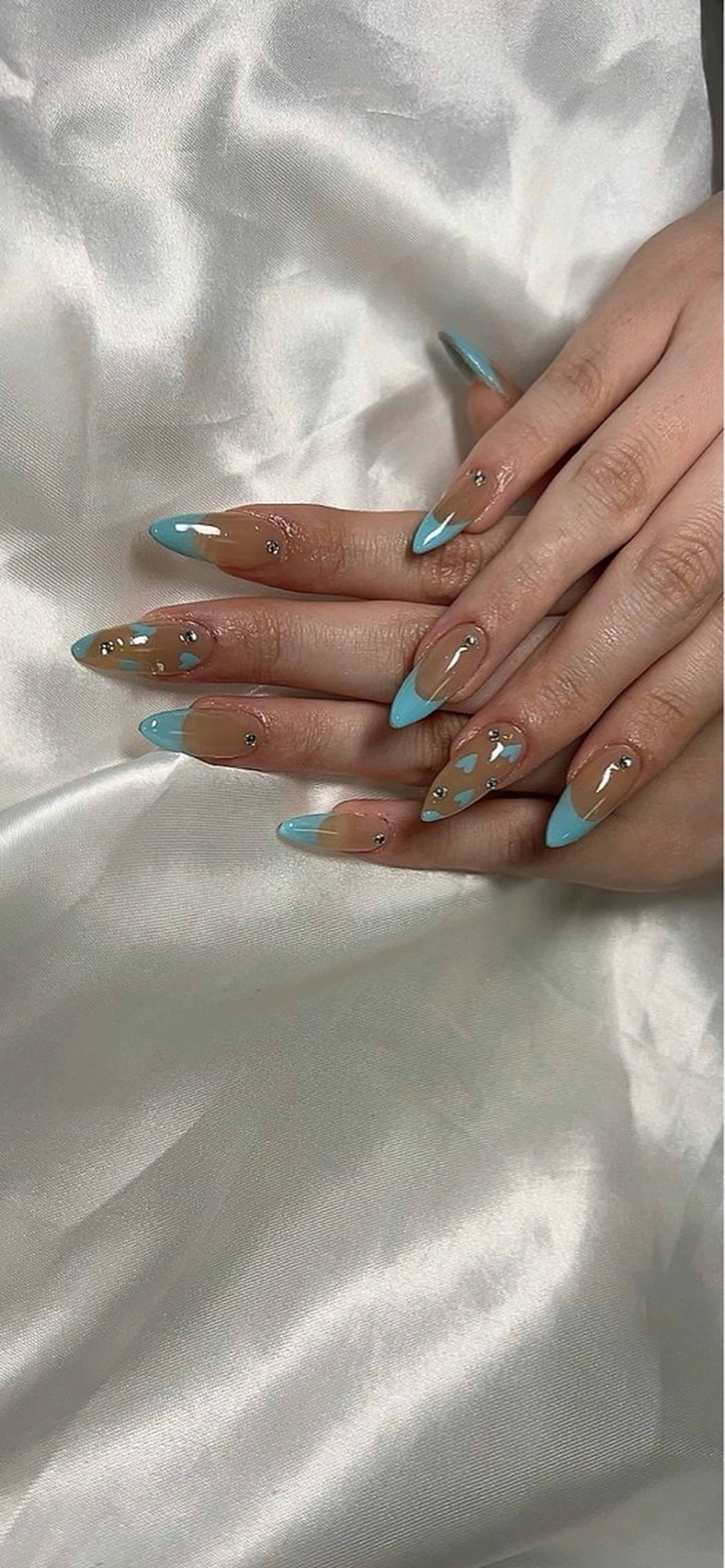 ネイル フレンチネイル ハート Ruana Nailのネイルデザイン