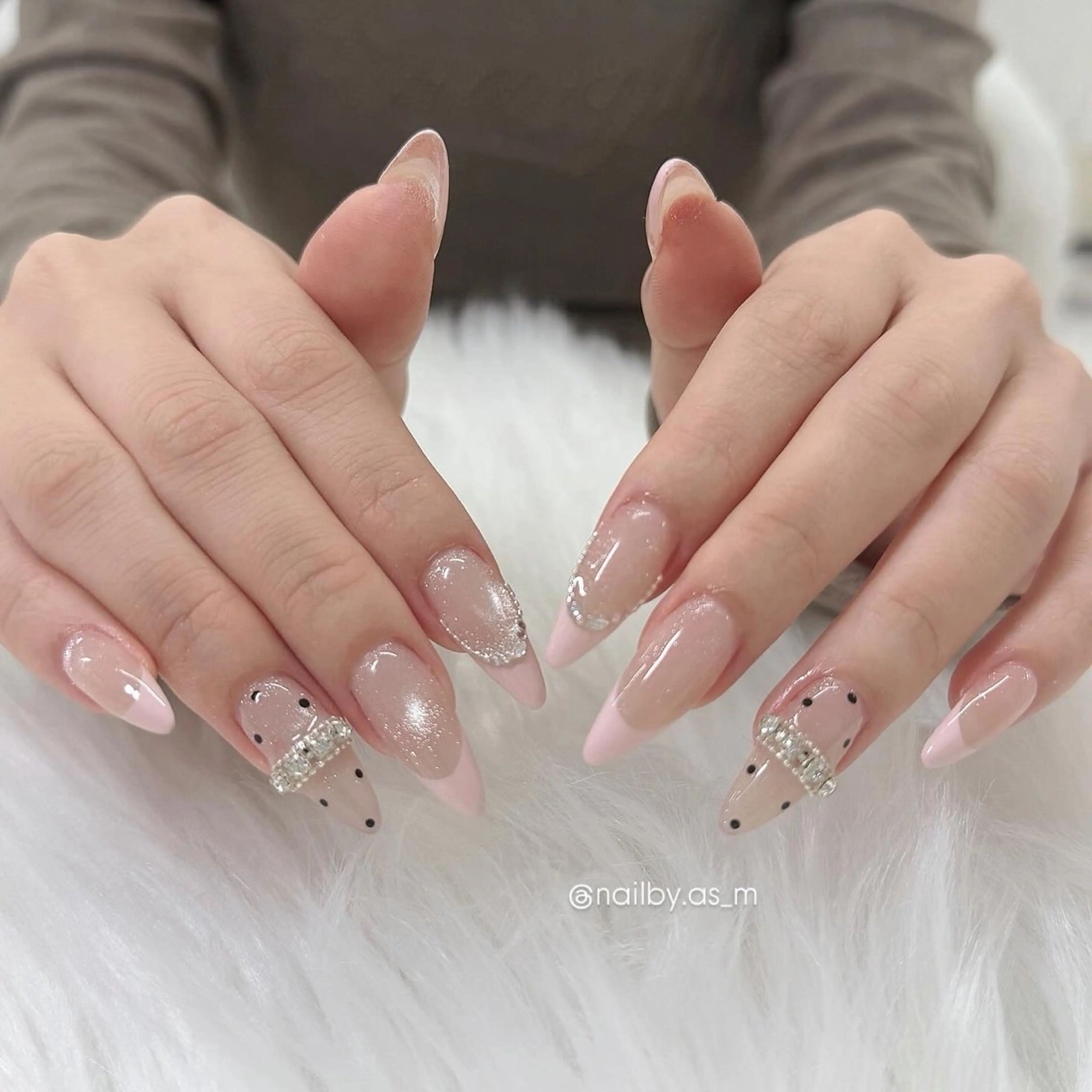 ネイル ハンドネイル MARU Nail Salon所属・落合 明日美のネイルデザイン