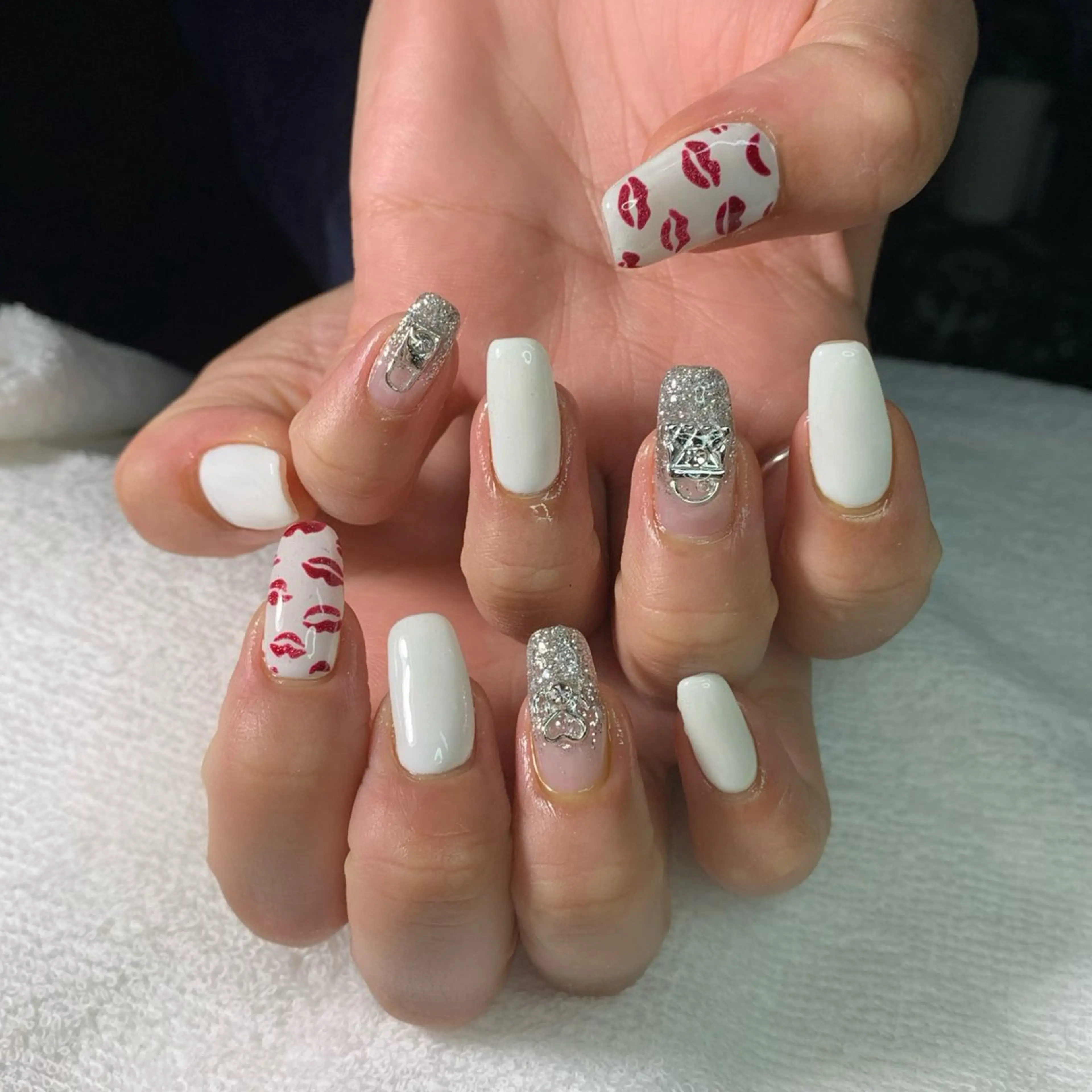 ネイル ハンドネイル フットネイル MHR nailのネイルデザイン