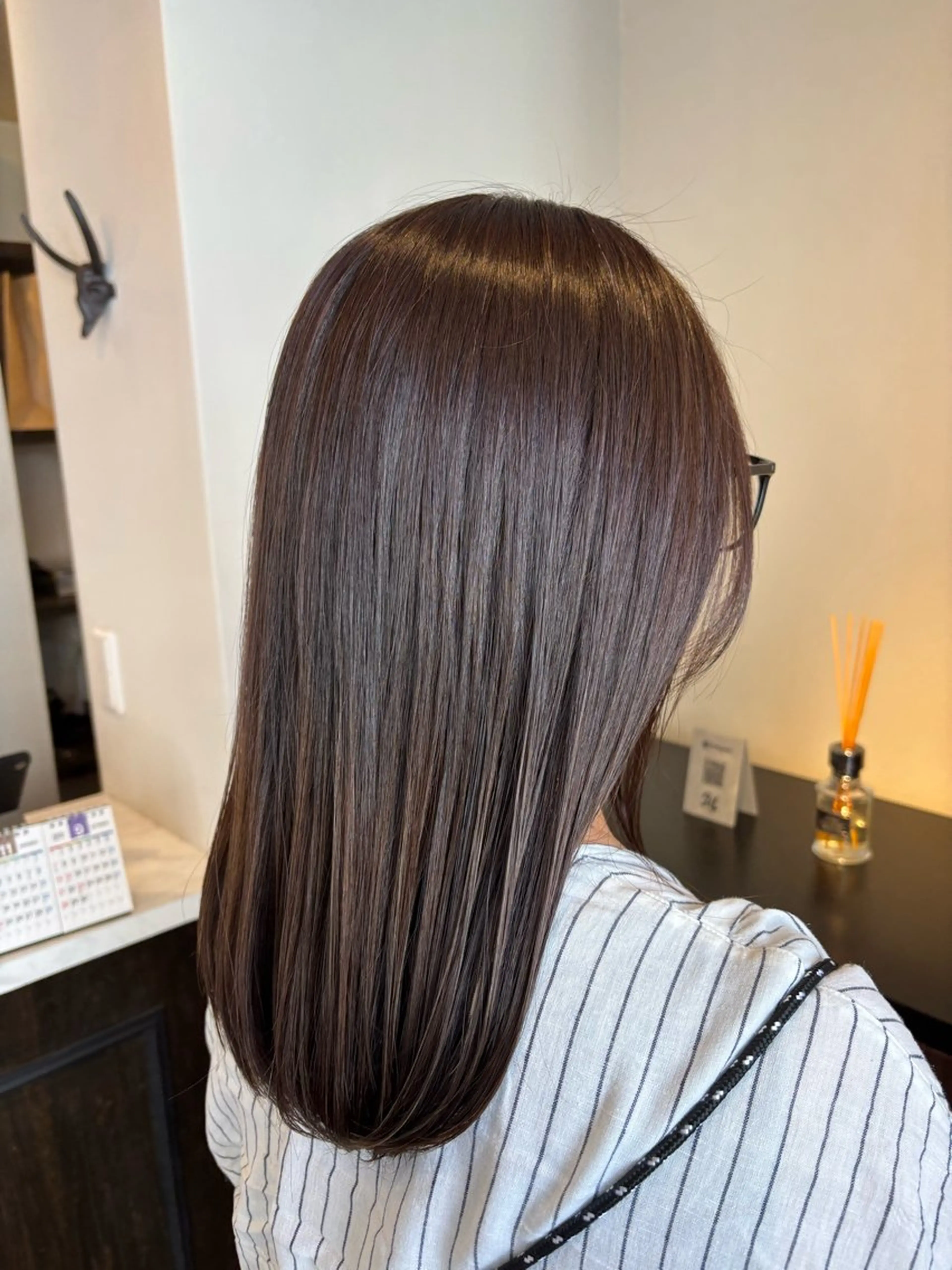 ロング Lit by diar所属・韓国風レイヤーカット kouki🐒🩶のヘアスタイル