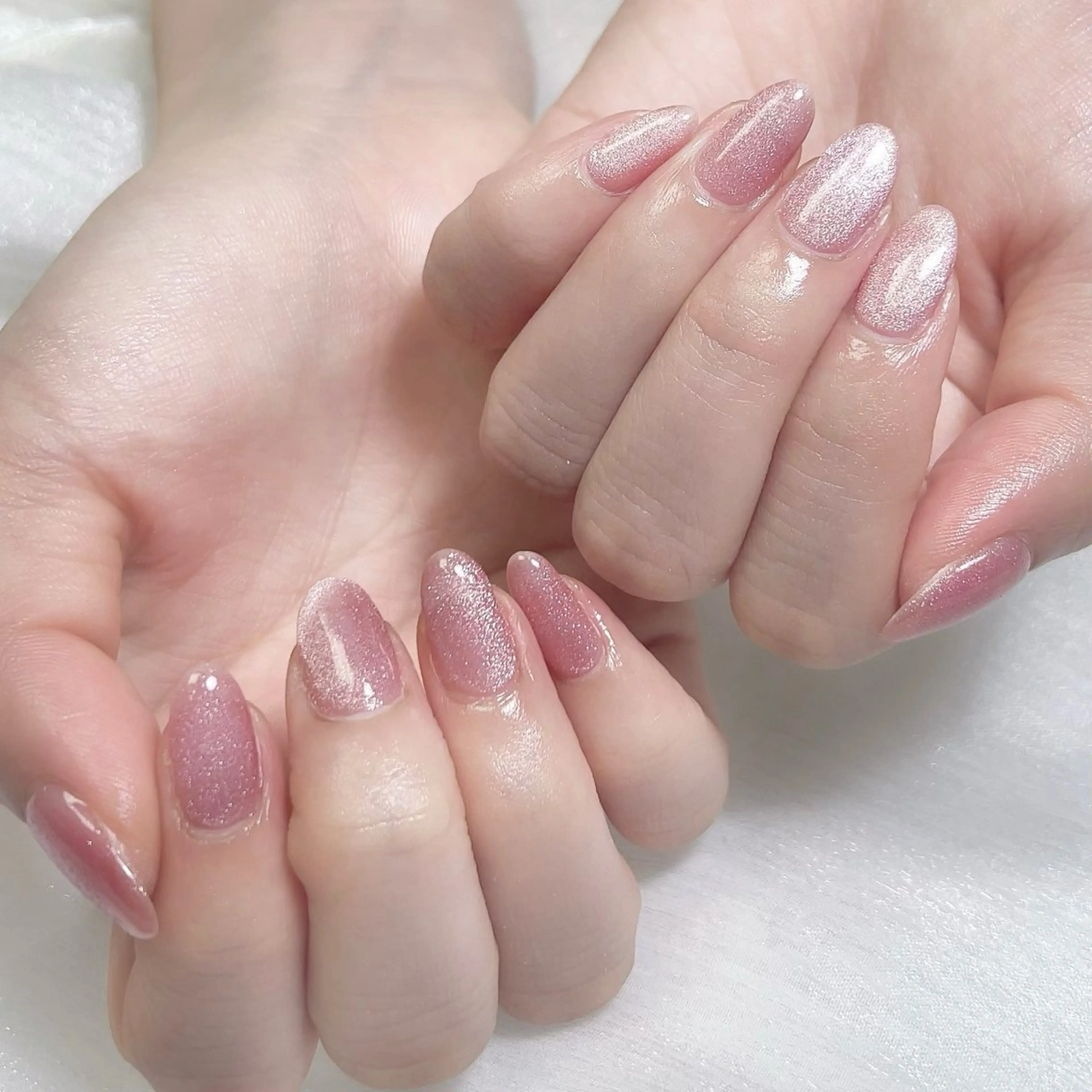 ネイル キラキラネイル 韓国ネイル マグネットネイル ピンク 春ネイル ハンドネイル Nail salon 木にいるのネイルデザイン