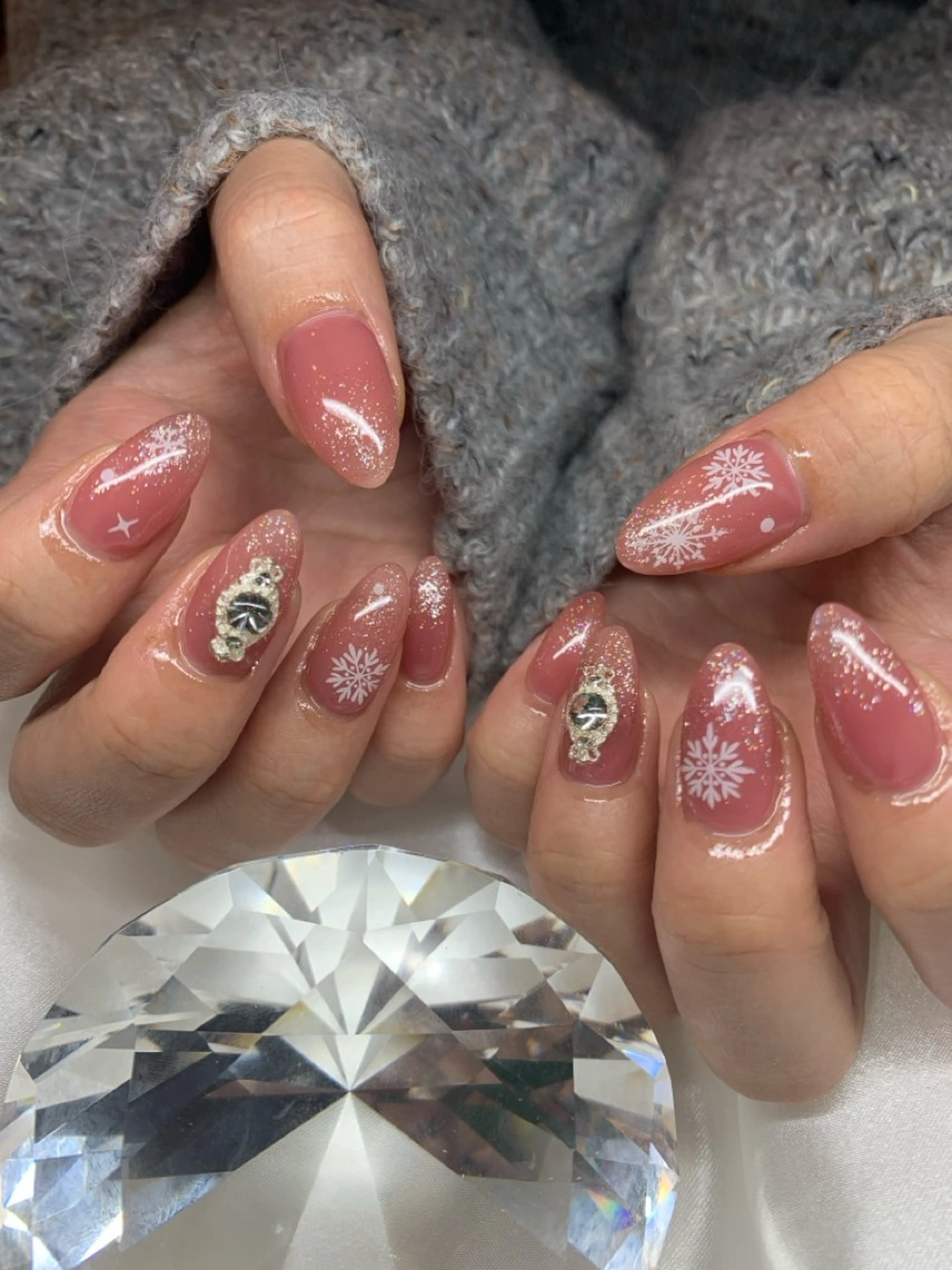 ネイル 赤色 スカルプネイル happiness nailのネイルデザイン