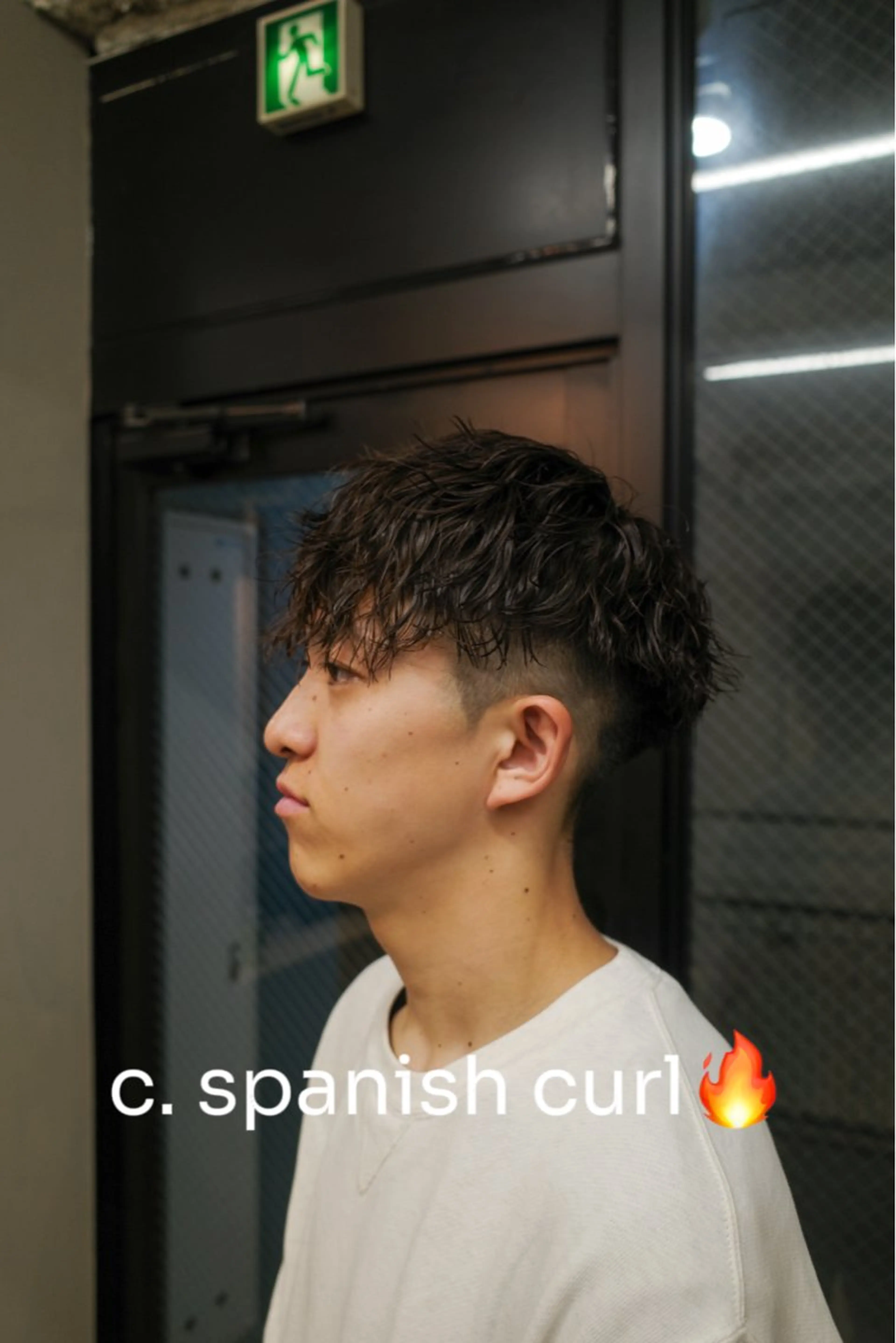 パーマ メンズ アップバング メンズハイライト マッシュ メンズパーマ メンズツイストパーマ Embellir甲東園所属・三野 光太郎のヘアスタイル