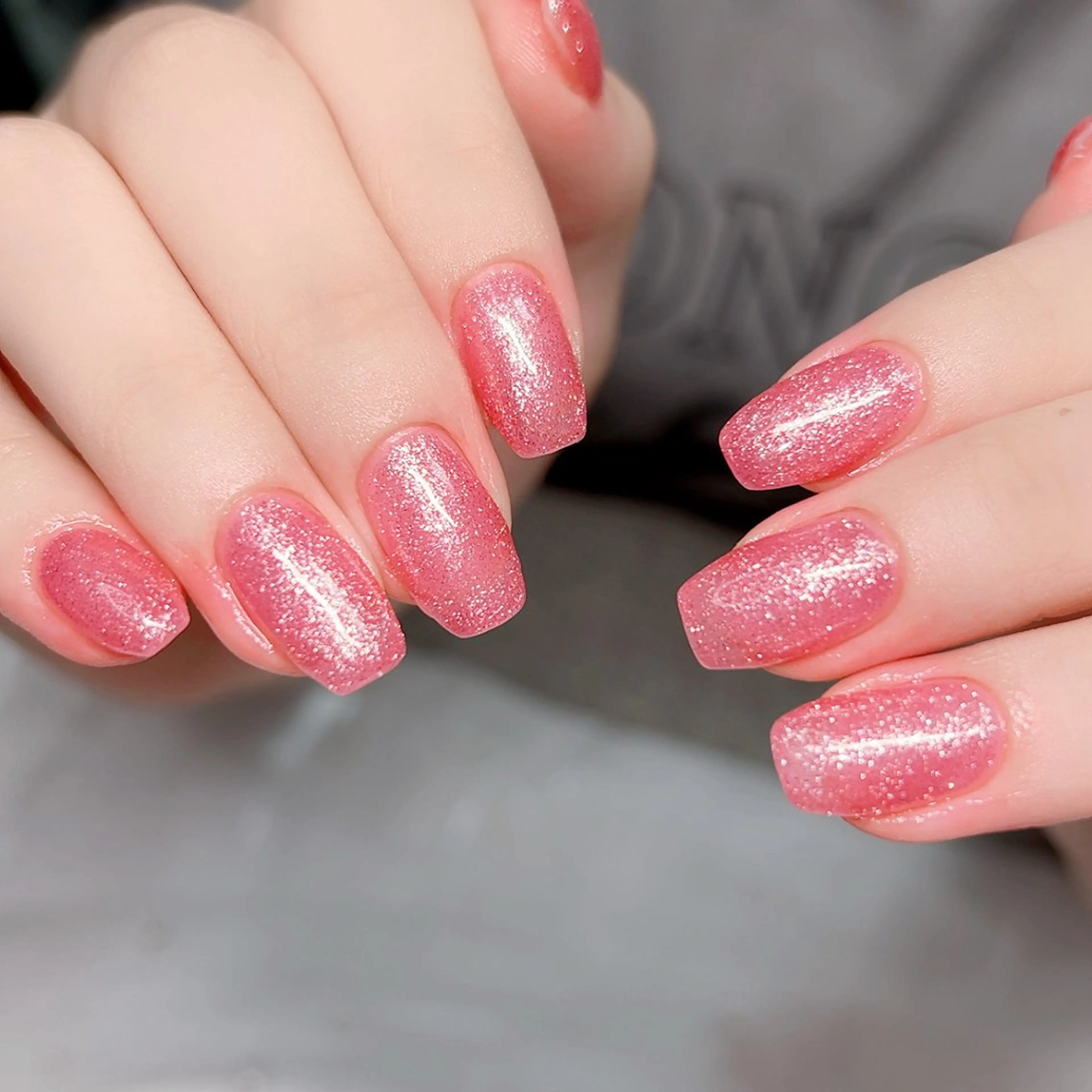ネイル アートネイル フラワーネイル キラキラネイル ラメ(グリッター) マグネットネイル ハンドネイル Cute Tips nailのネイルデザイン