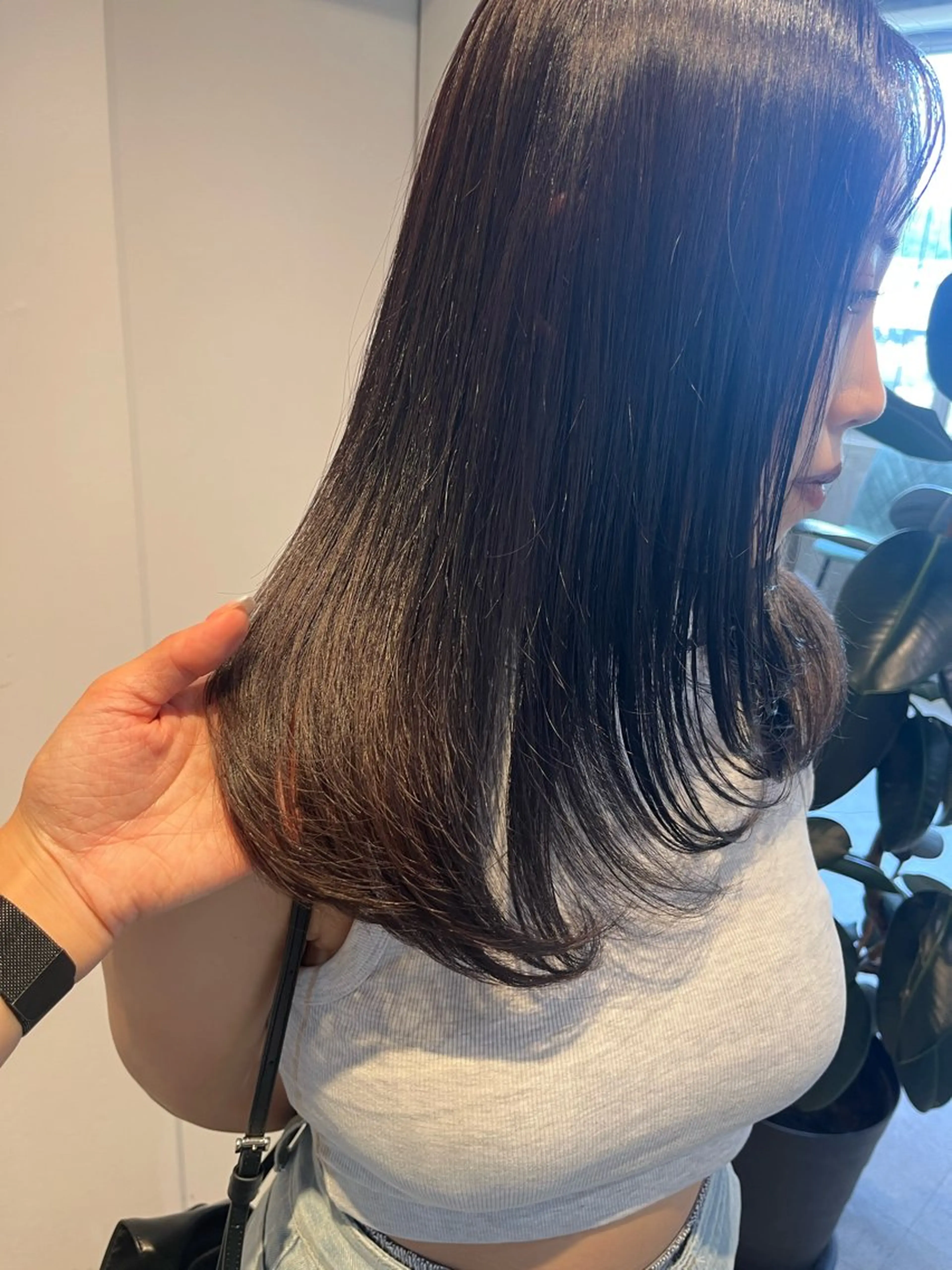 ミディアム カラー ヘアカラー トリートメント オタク美容師🛍/ 酸性ストレート/艶髪のヘアスタイル