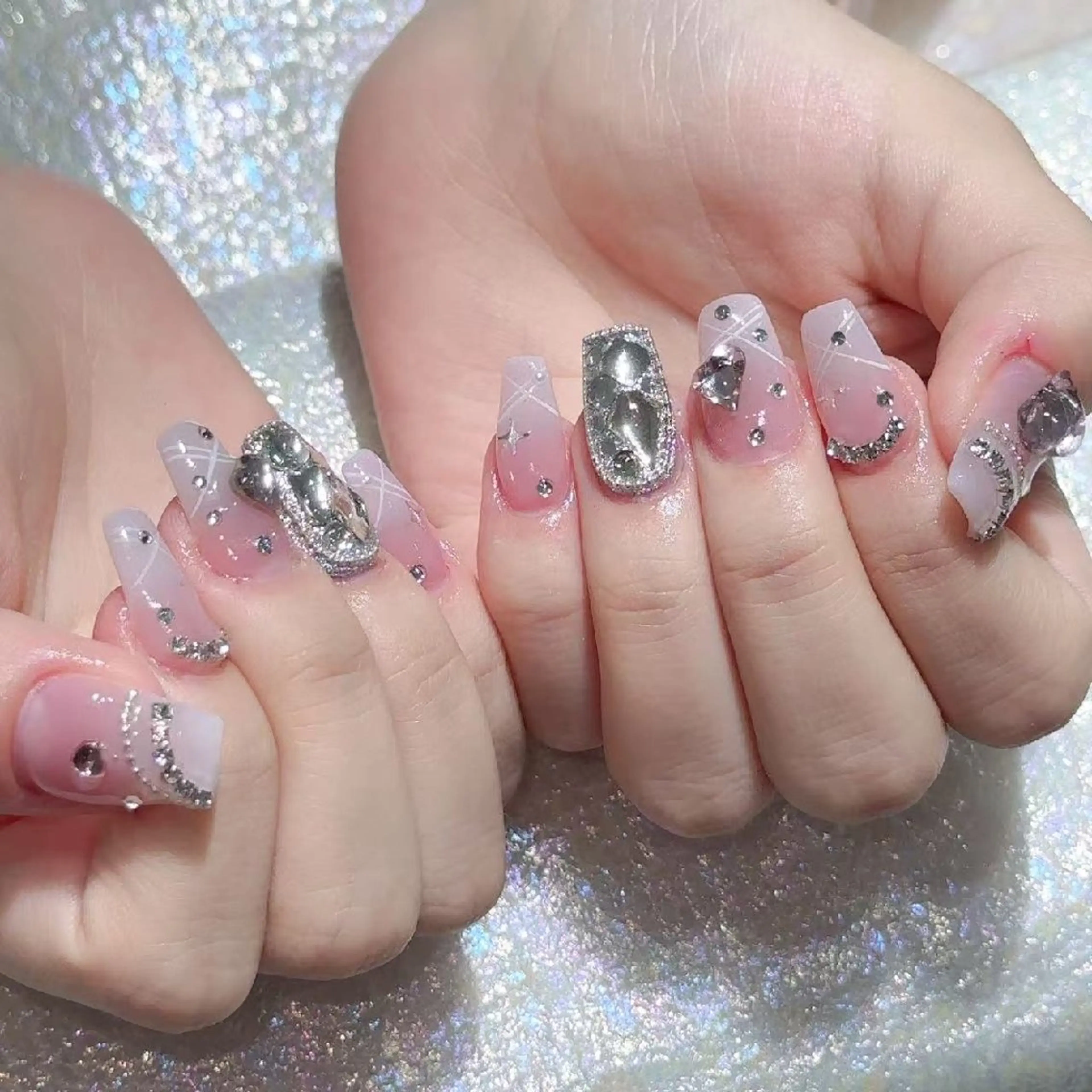 ネイル ハンドネイル Queen's ゆなのネイルデザイン