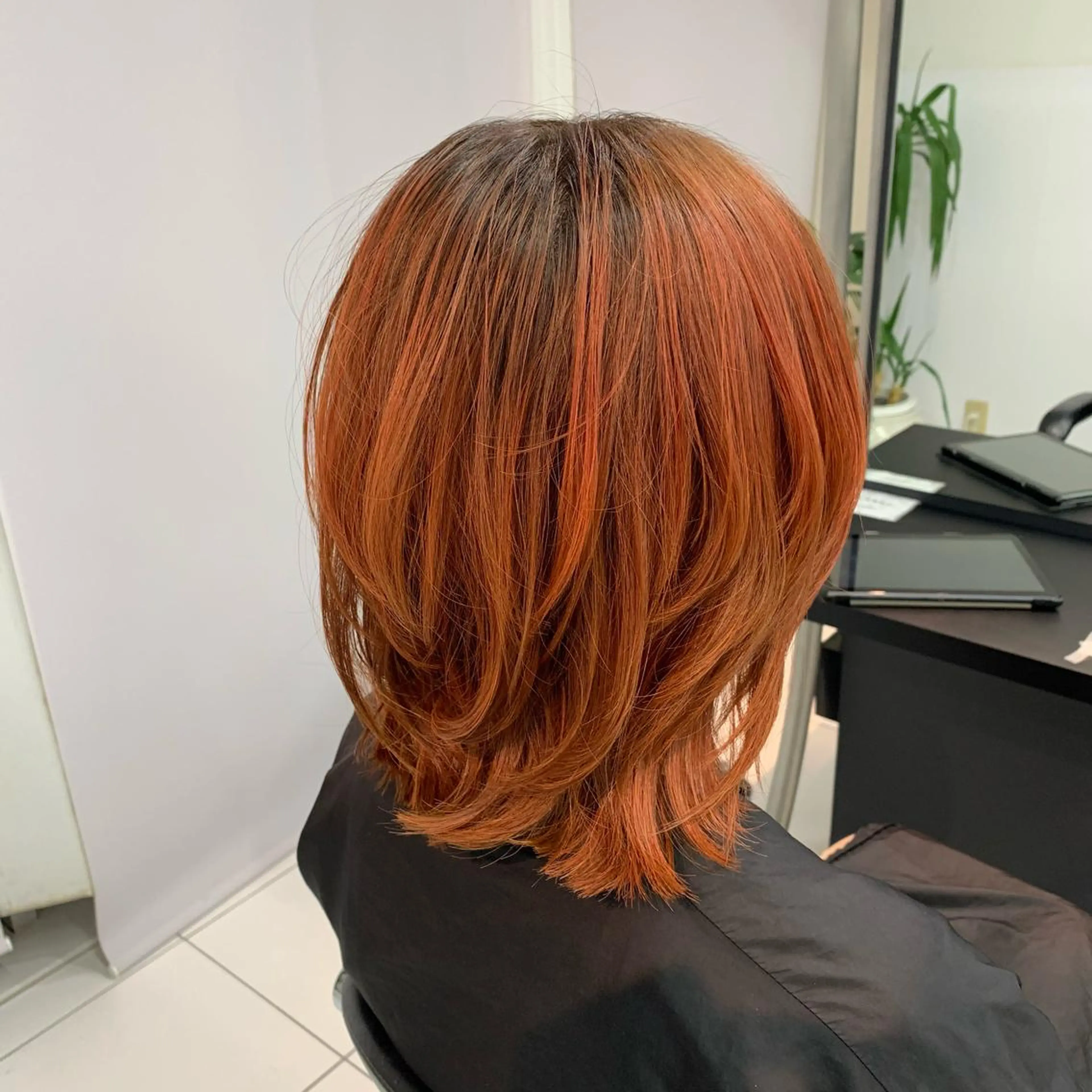 ミディアム カラー オレンジ デザインヘア 小林裕史のヘアスタイル