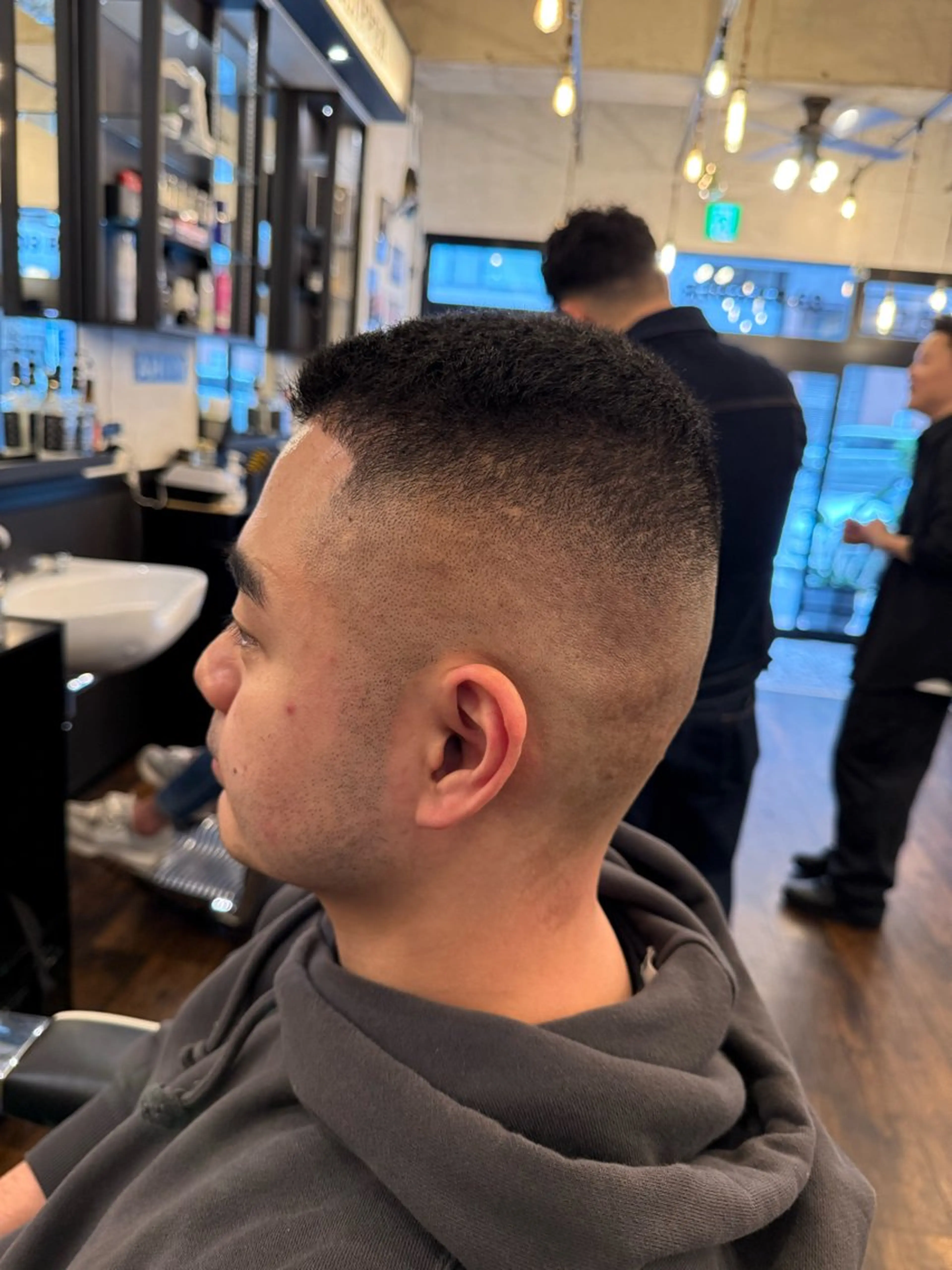 ショート BroTokyo所属・shin シンのヘアスタイル