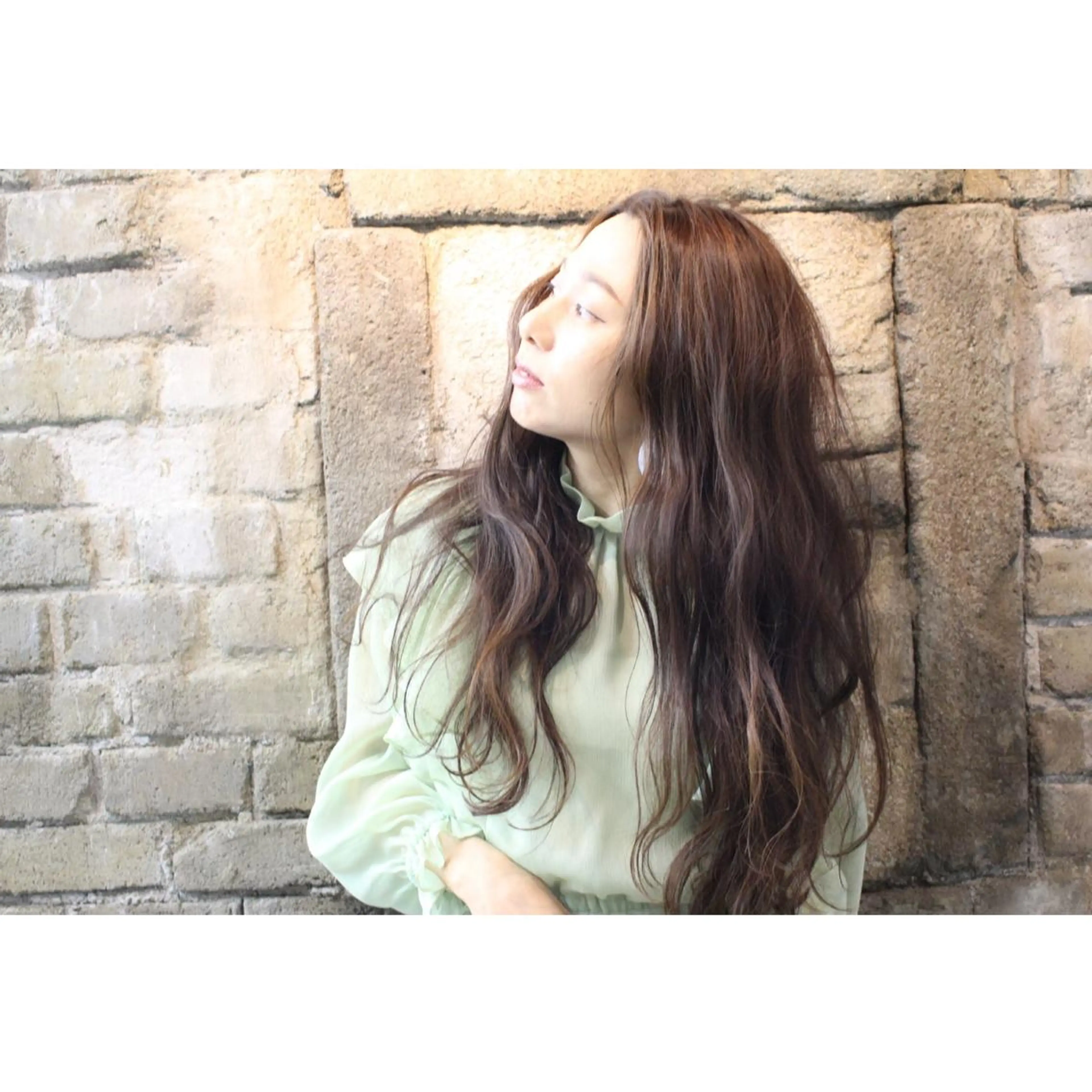 ロング Aya/四条烏丸/ インナーカラーのヘアスタイル