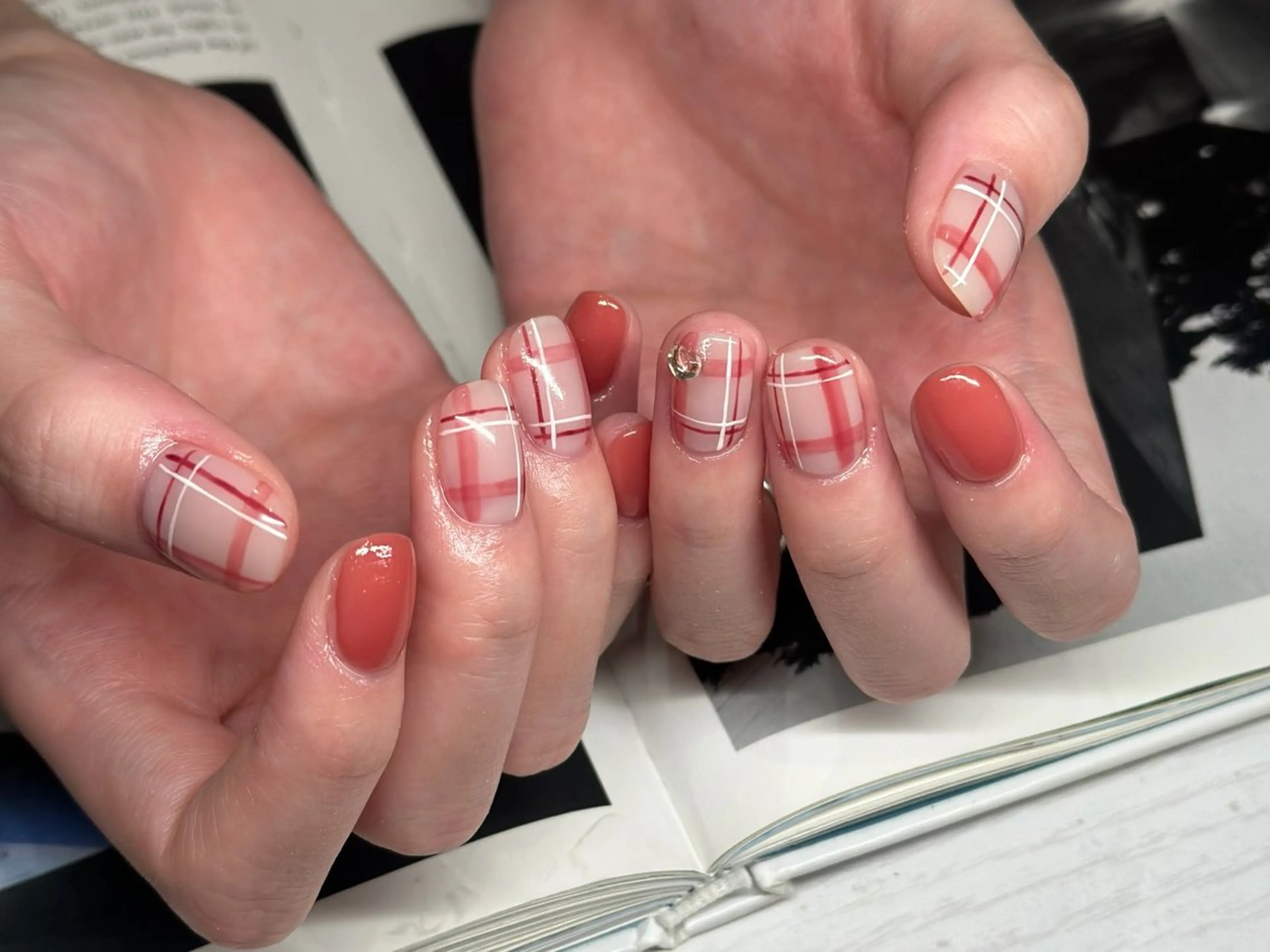 ネイル m o m o / 高岡ネイルのネイルデザイン