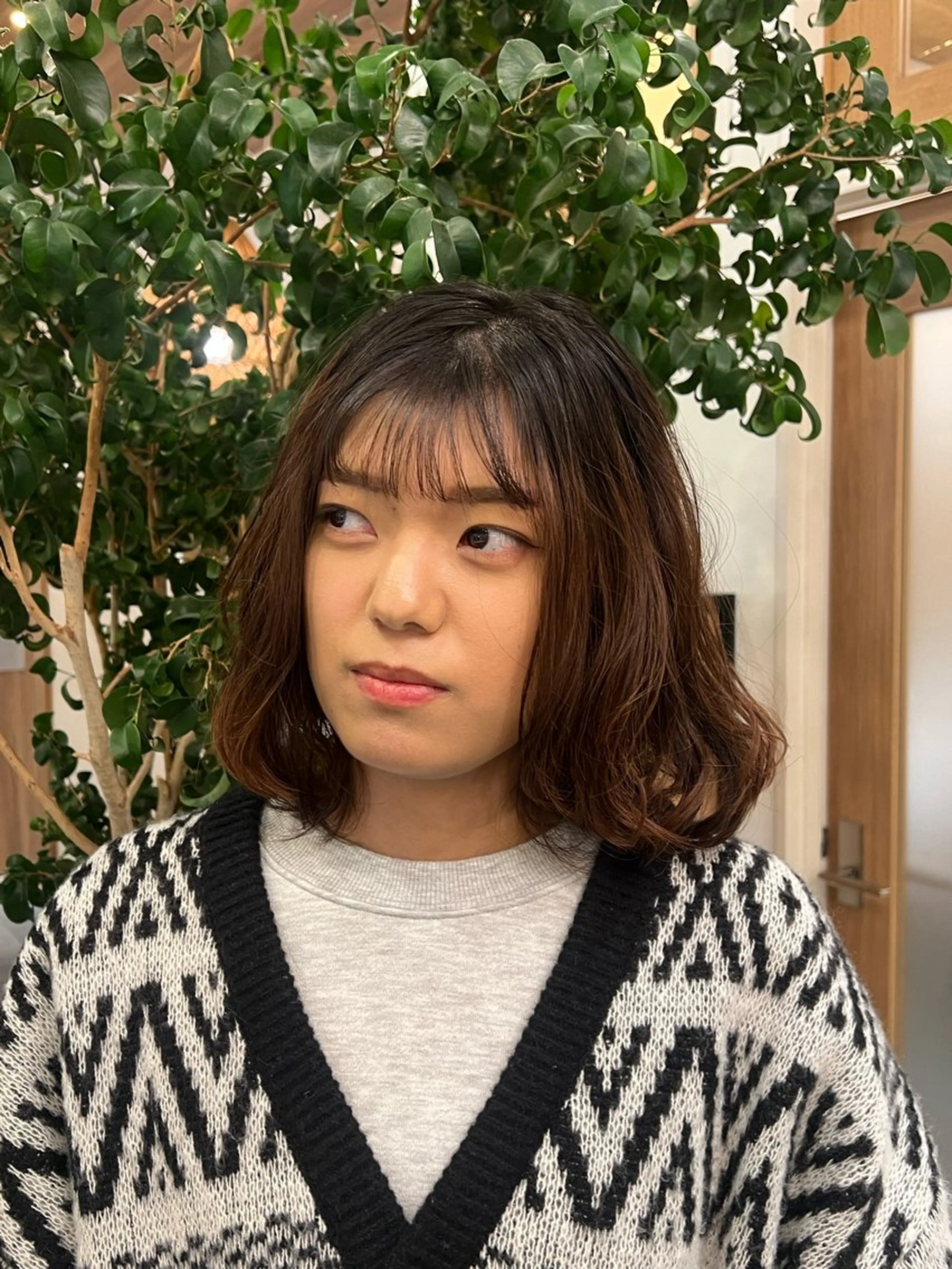 ミディアム 村中 逸紀のヘアスタイル