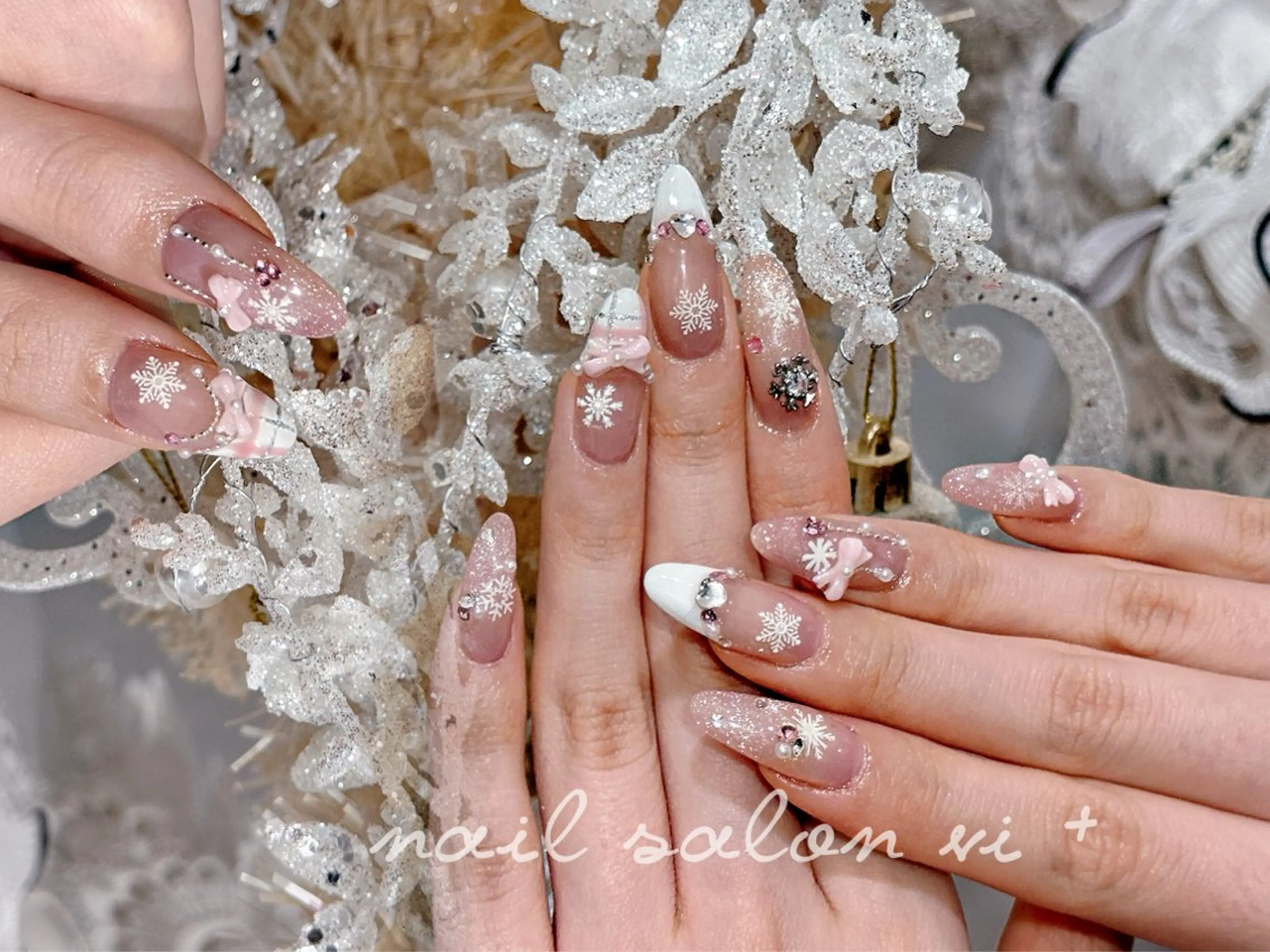 ハンドネイル ✨Nailsalon Vi+✨のネイルデザイン