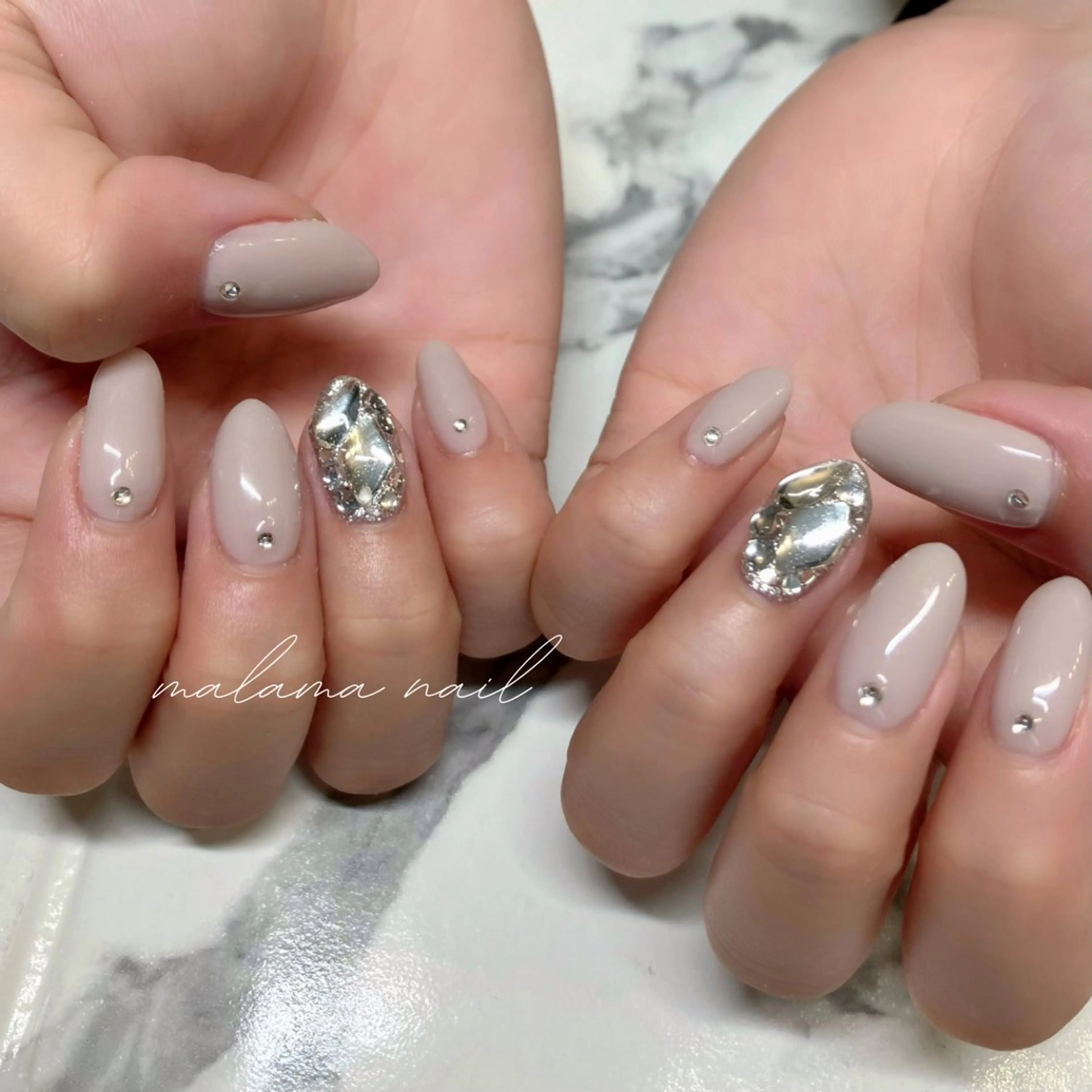 ネイル MALAMA NAILのネイルデザイン