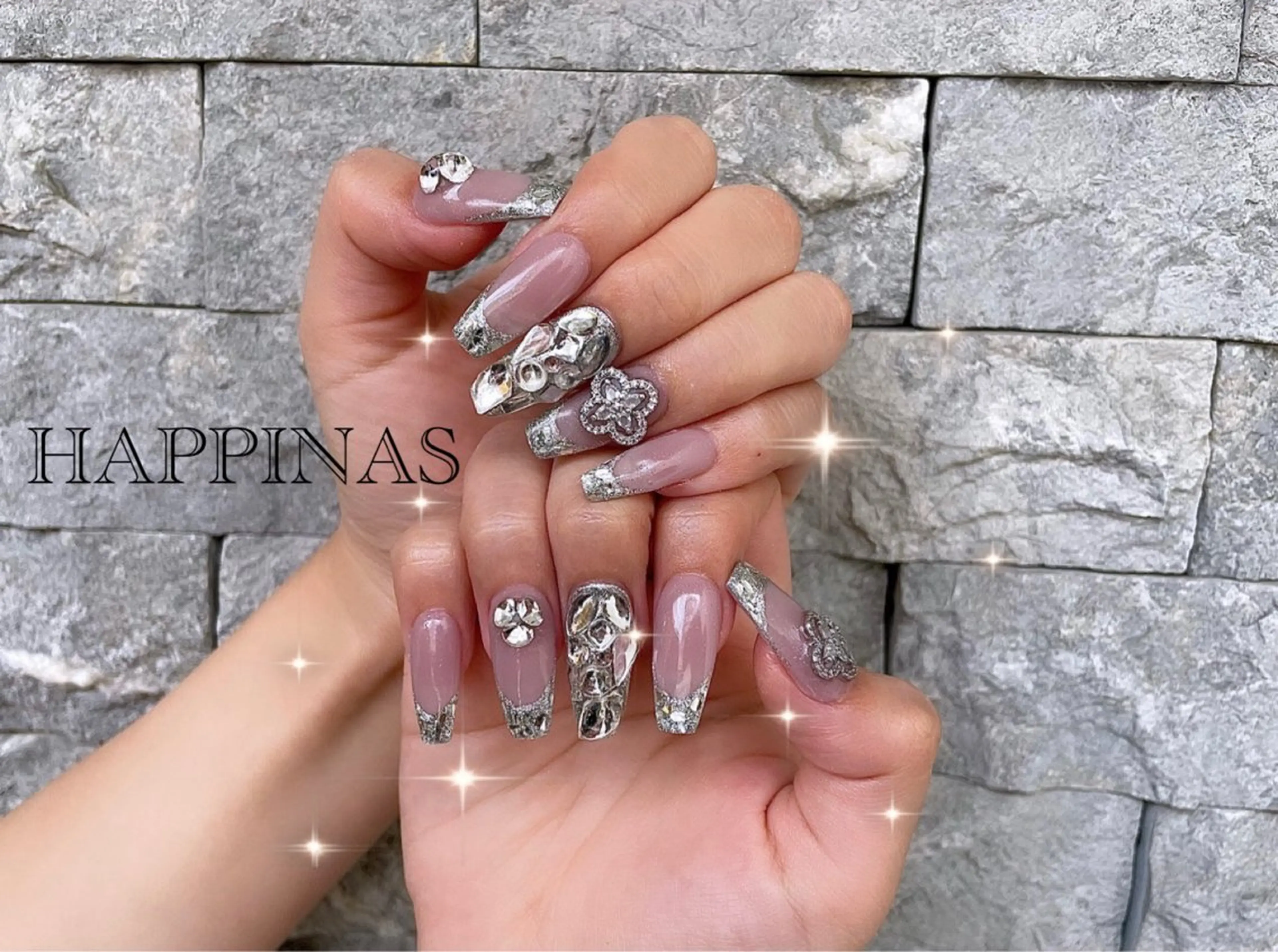 ネイル フレンチネイル ガラスフレンチ キラキラネイル ロングネイル スカルプネイル ハンドネイル HAPPINAS COCONAのネイルデザイン