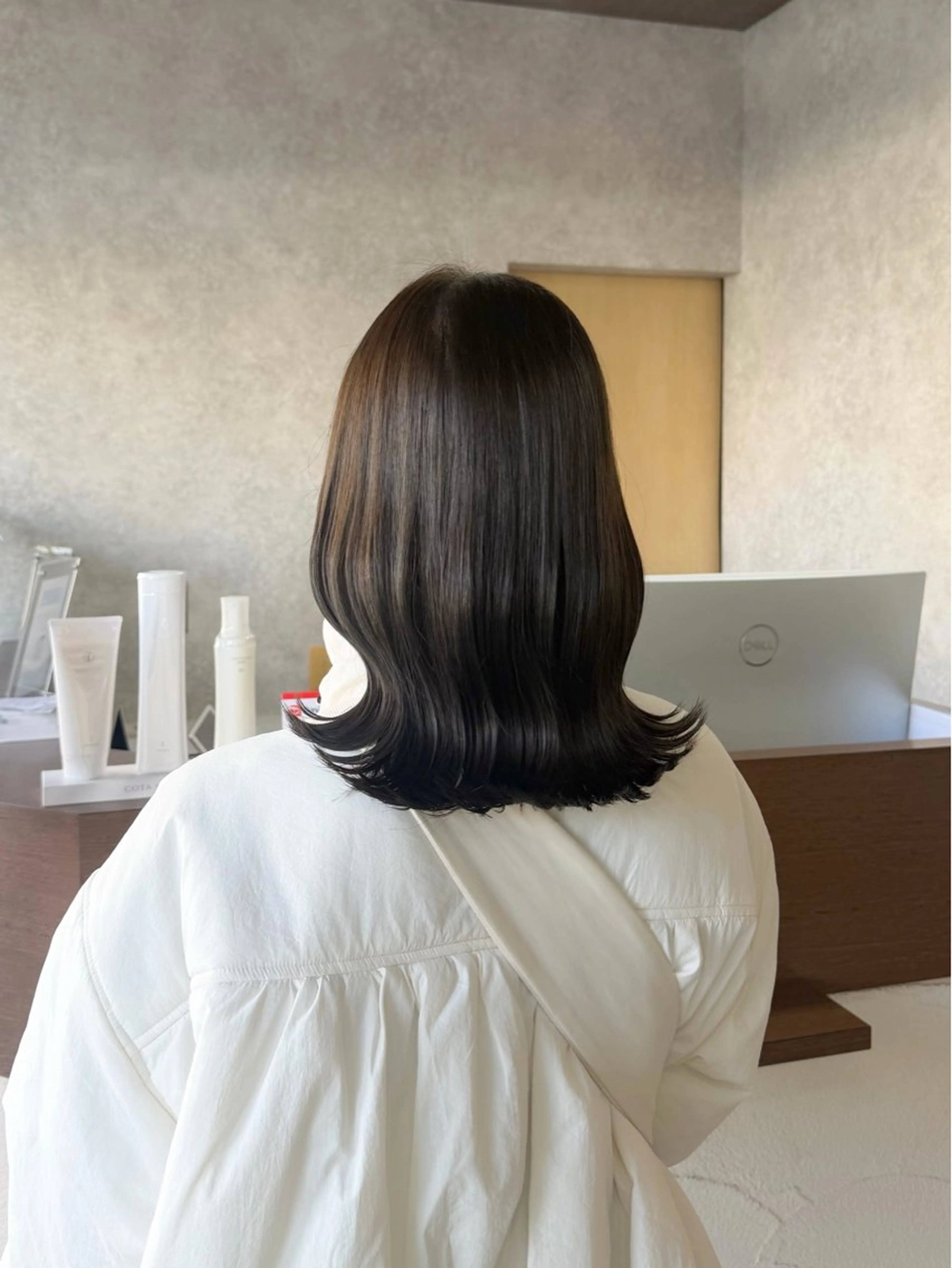 ミディアム カット ヘアカラー トリートメント 村田梨乃/ minim hairのヘアスタイル