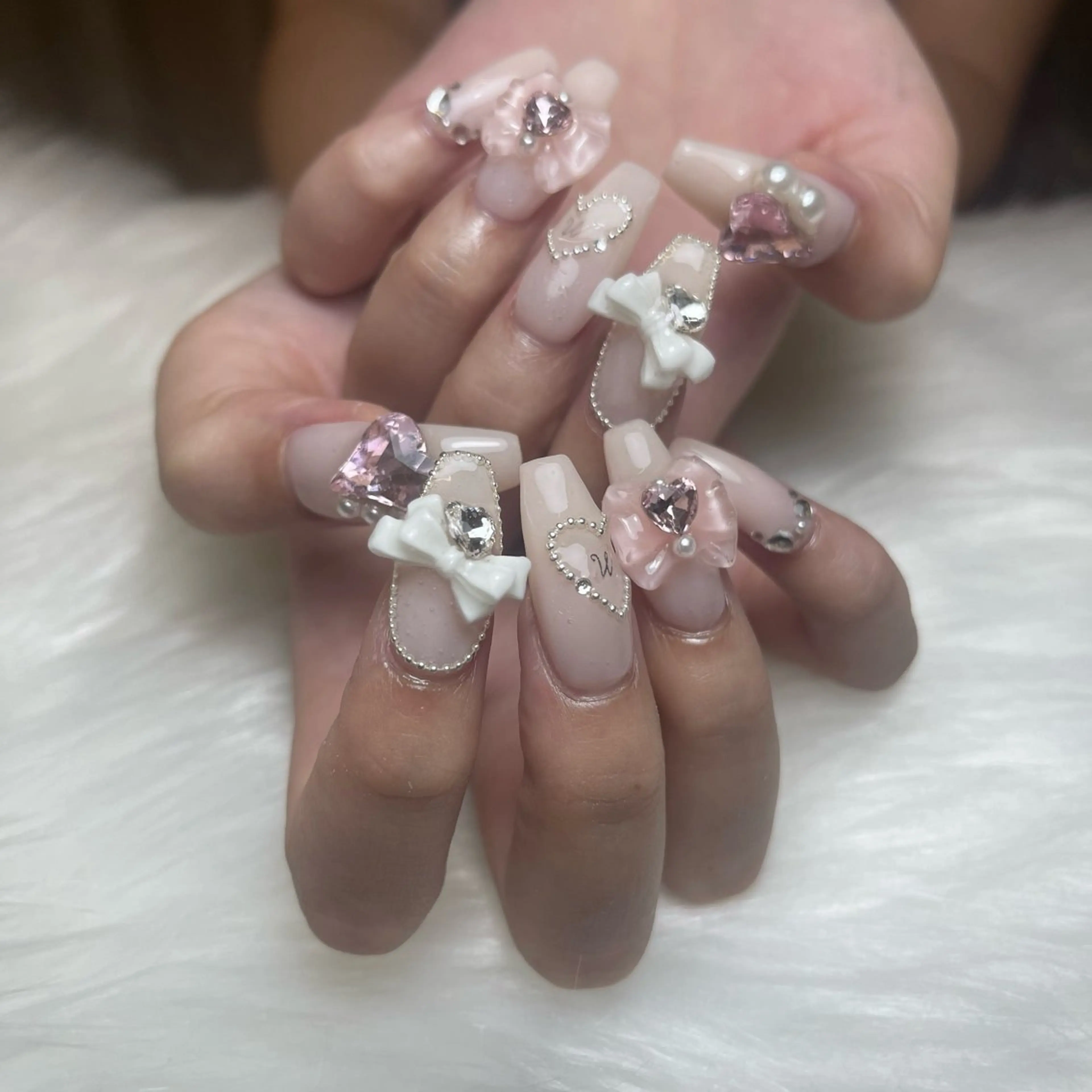 ネイル 🧁fein. nana🩵のネイルデザイン