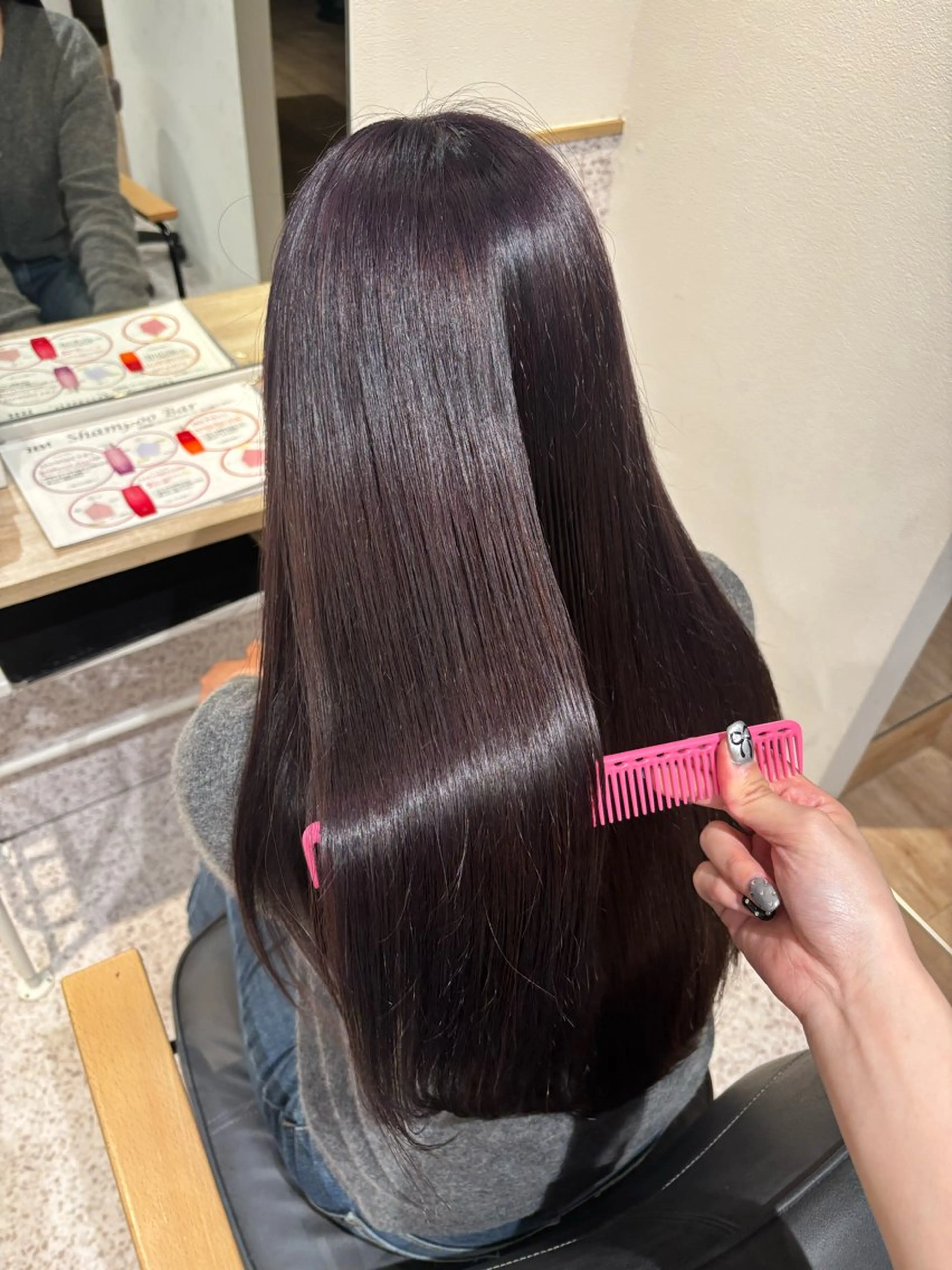 ロング カラー ブリーチ ダブルカラー イヤリングカラー ハイライトカラー ハイトーンカラー ヘアカラー 暖色カラー/ パリジェンヌ💟みくのヘアスタイル