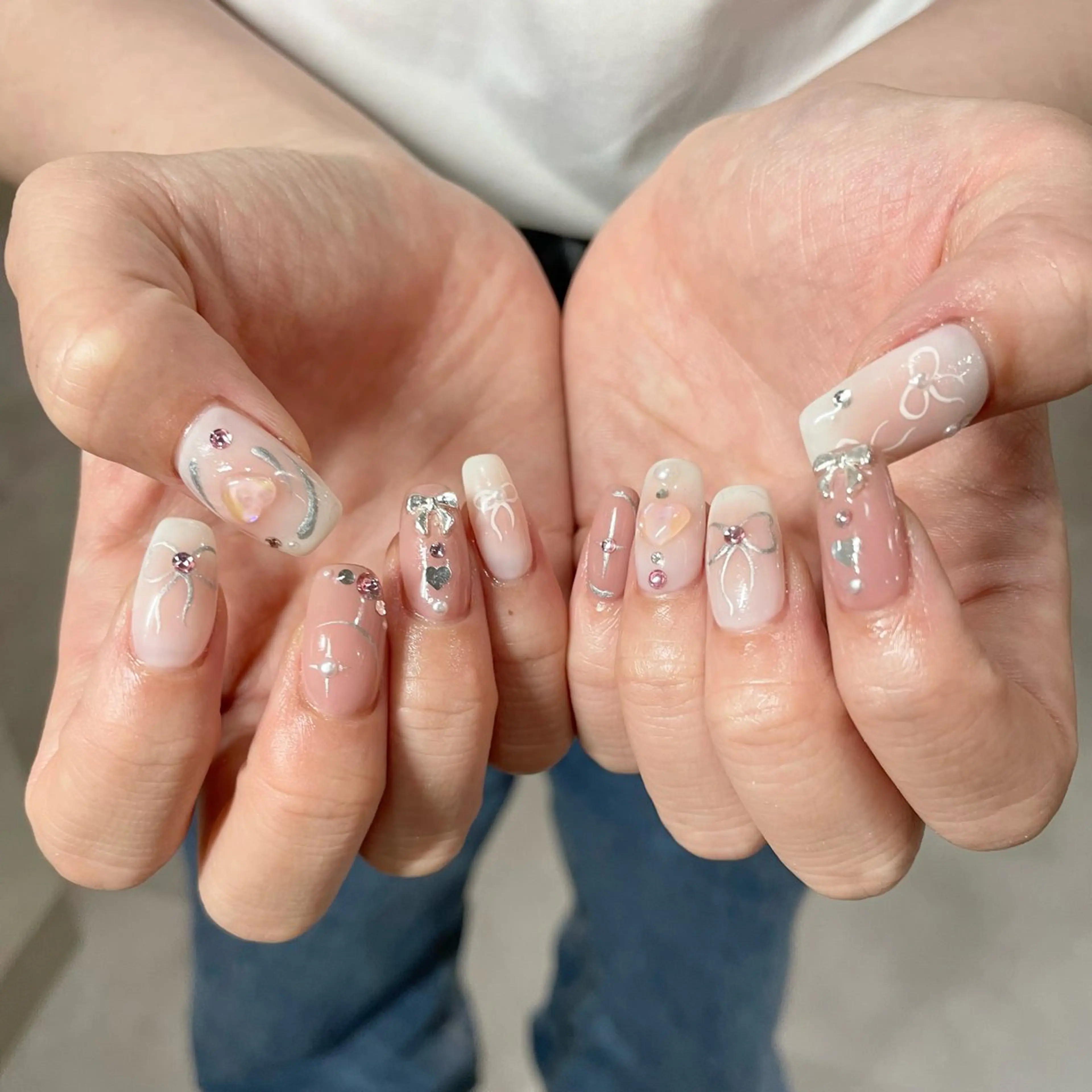 ネイル ハンドネイル 早坂 ハヤサカのネイルデザイン