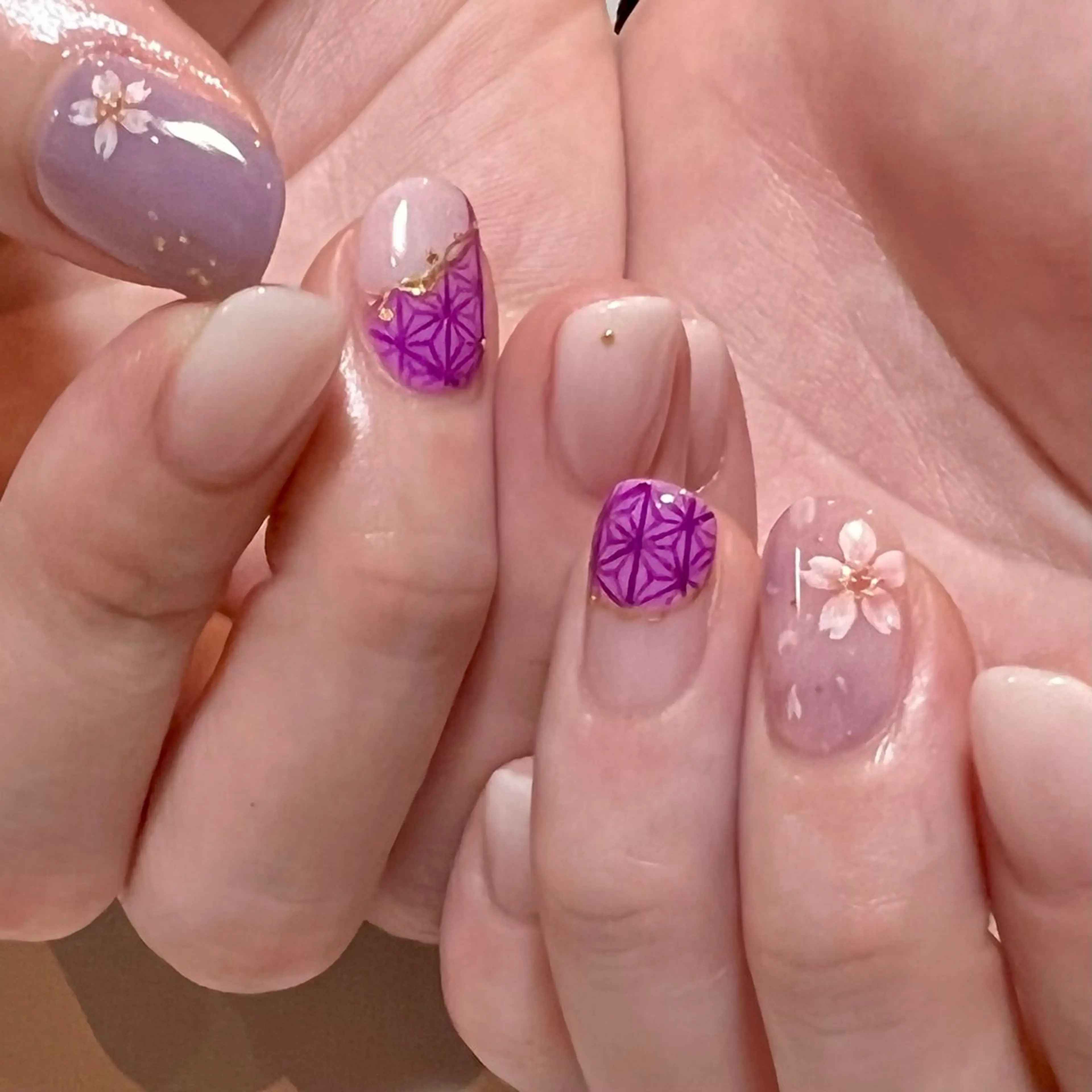 ネイル ハンドネイル FIORITURA Maikoのネイルデザイン