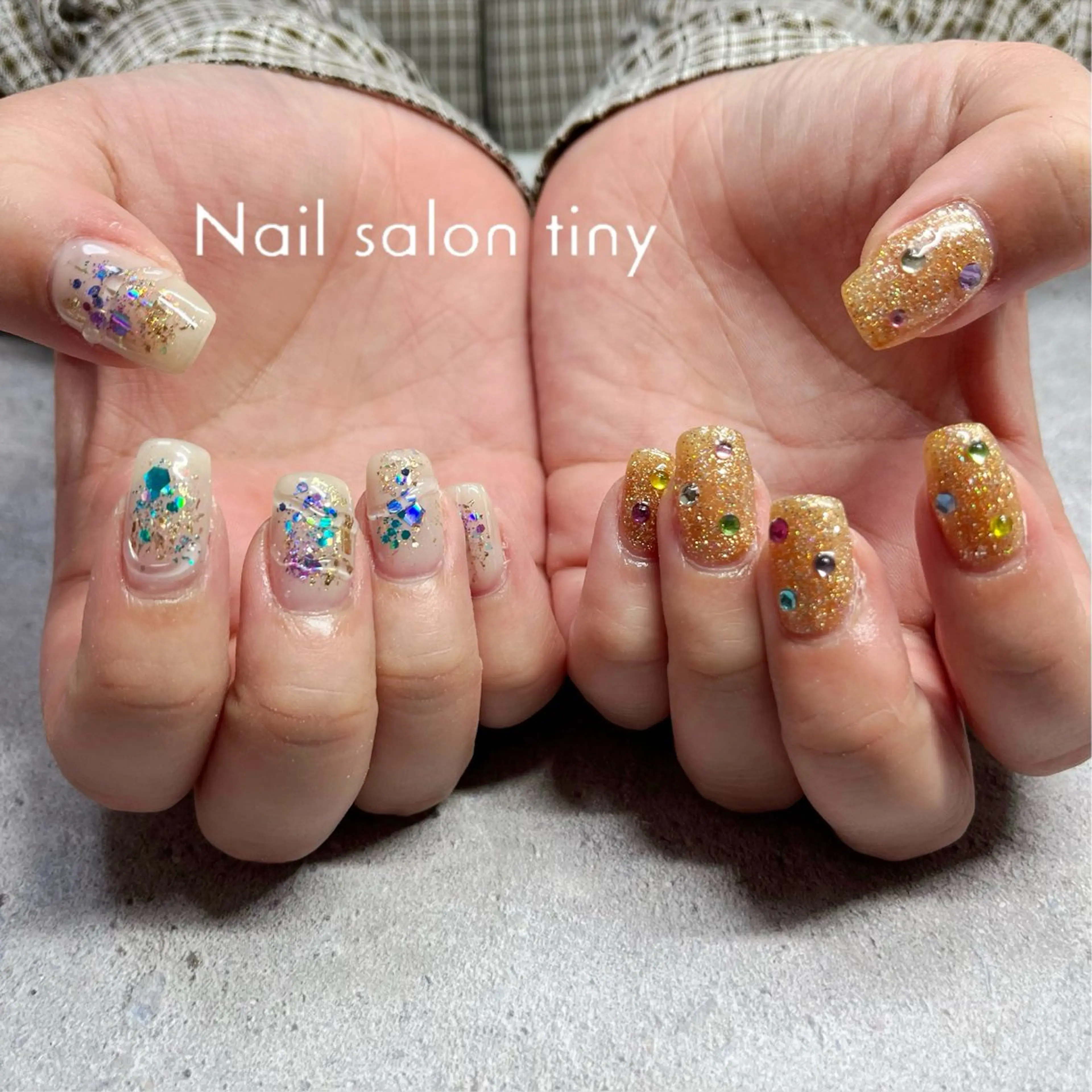 ネイル 持ち込み ハンドネイル ネイルサロンタイニー所属・Nail salon tiny🩵のネイルデザイン